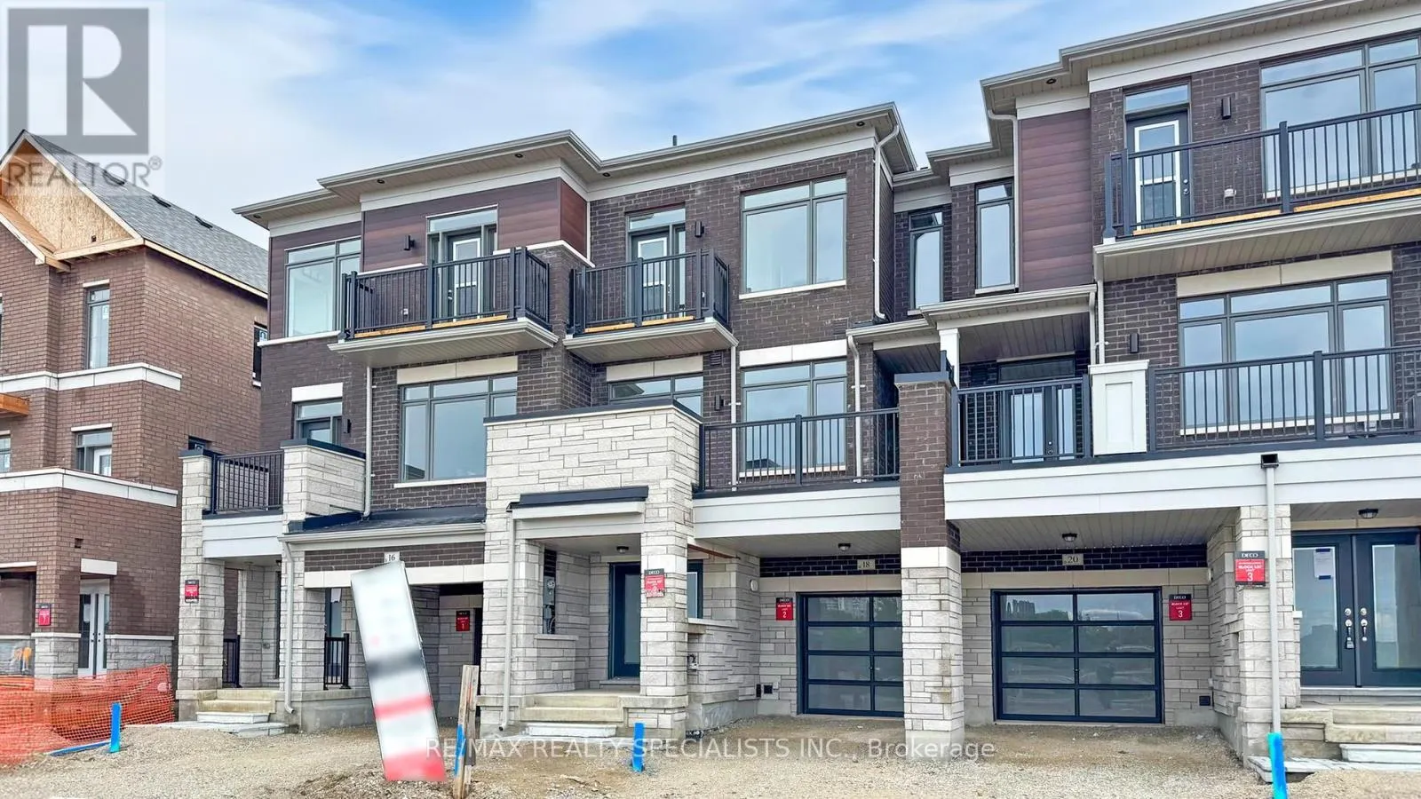 18 MONREAU DRIVE