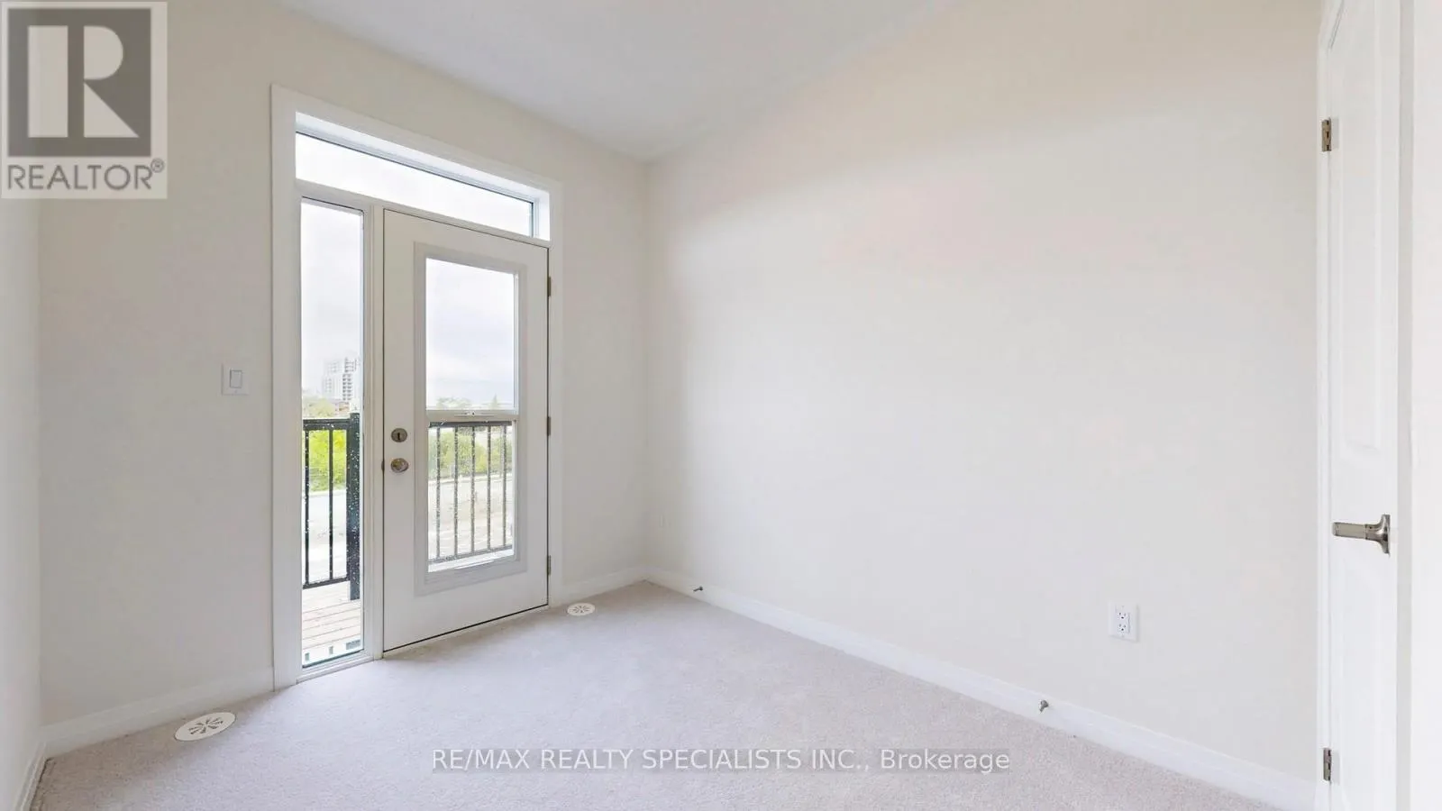 18 MONREAU DRIVE