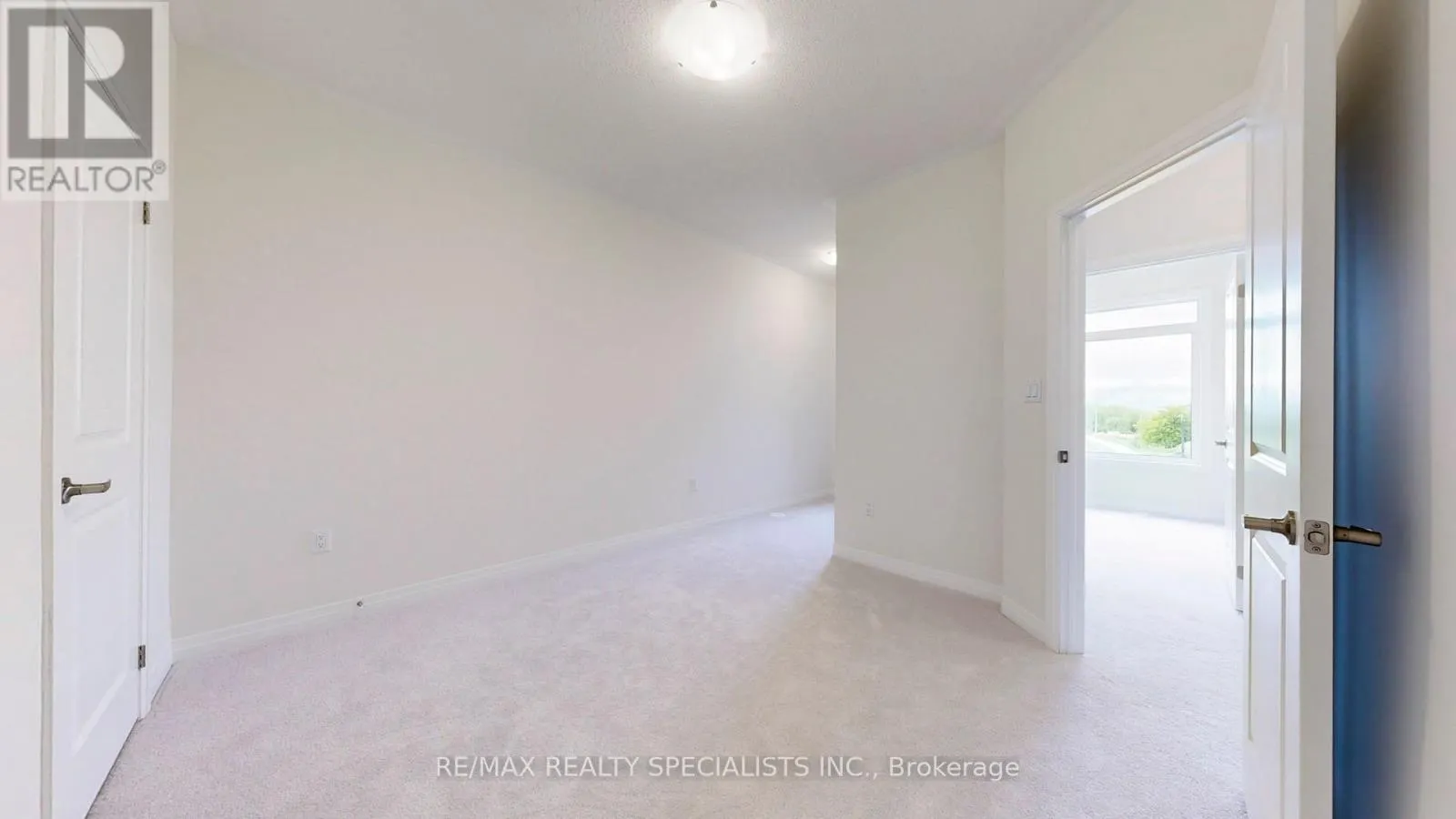 18 MONREAU DRIVE