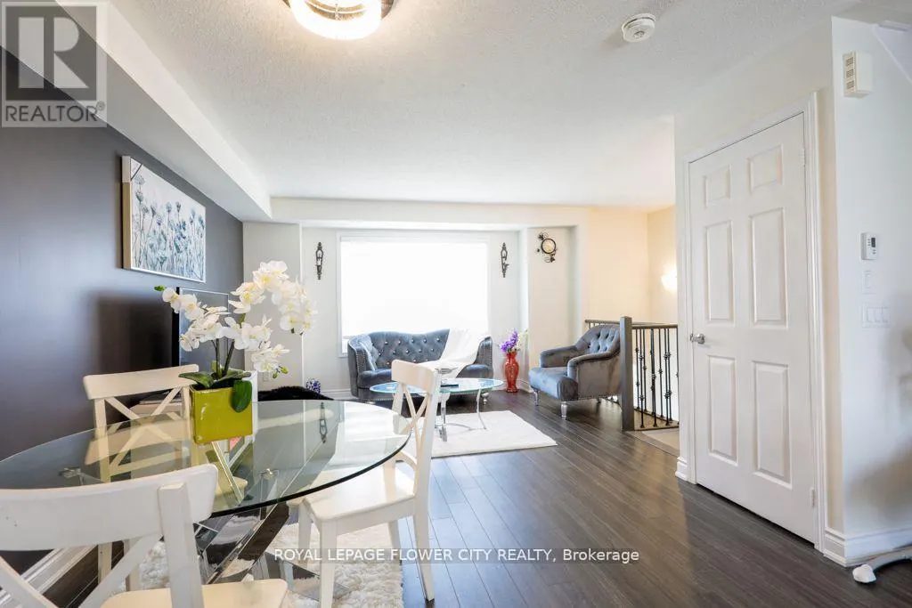 30 - 1 BECKENROSE COURT