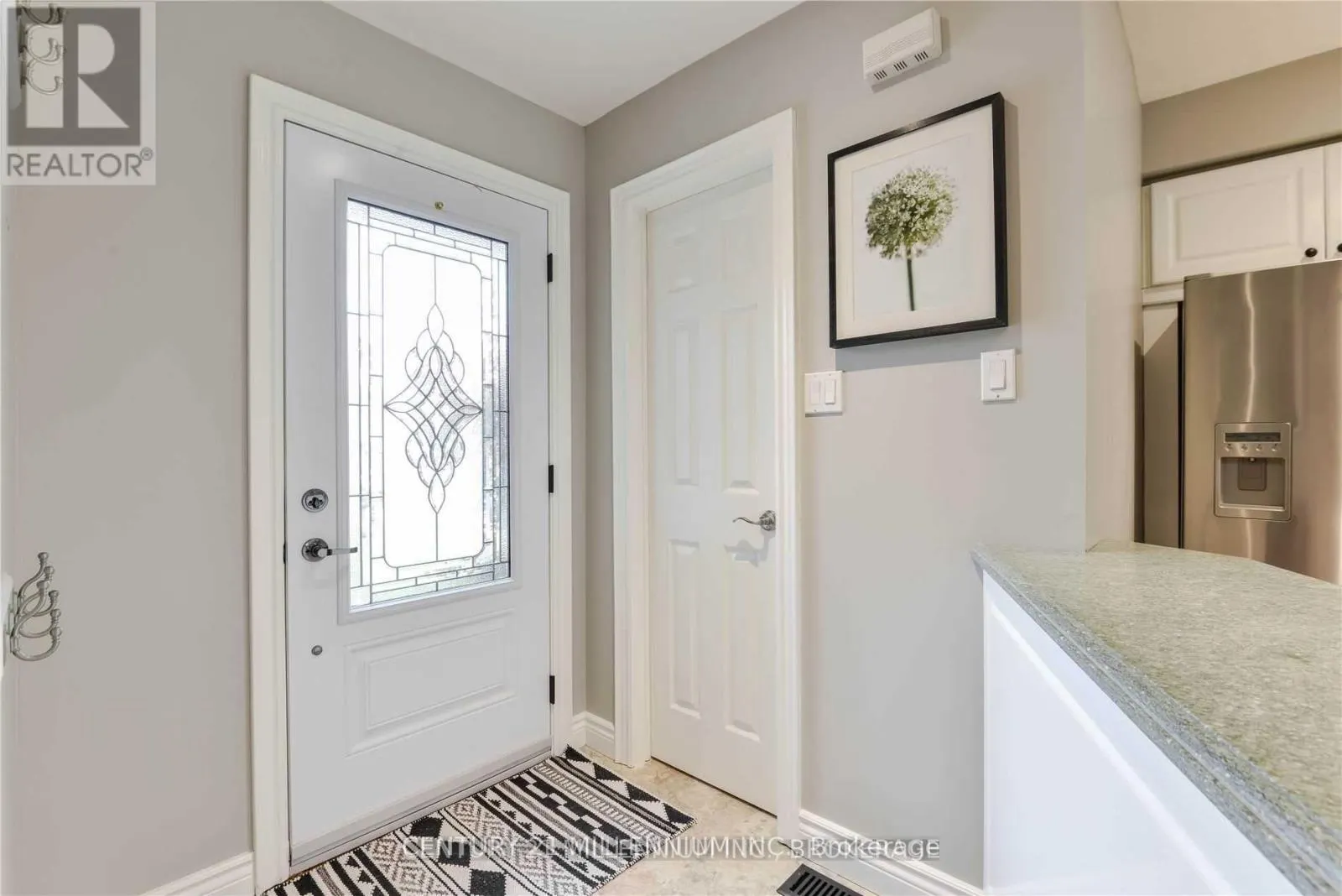 32 GARDENIA WAY