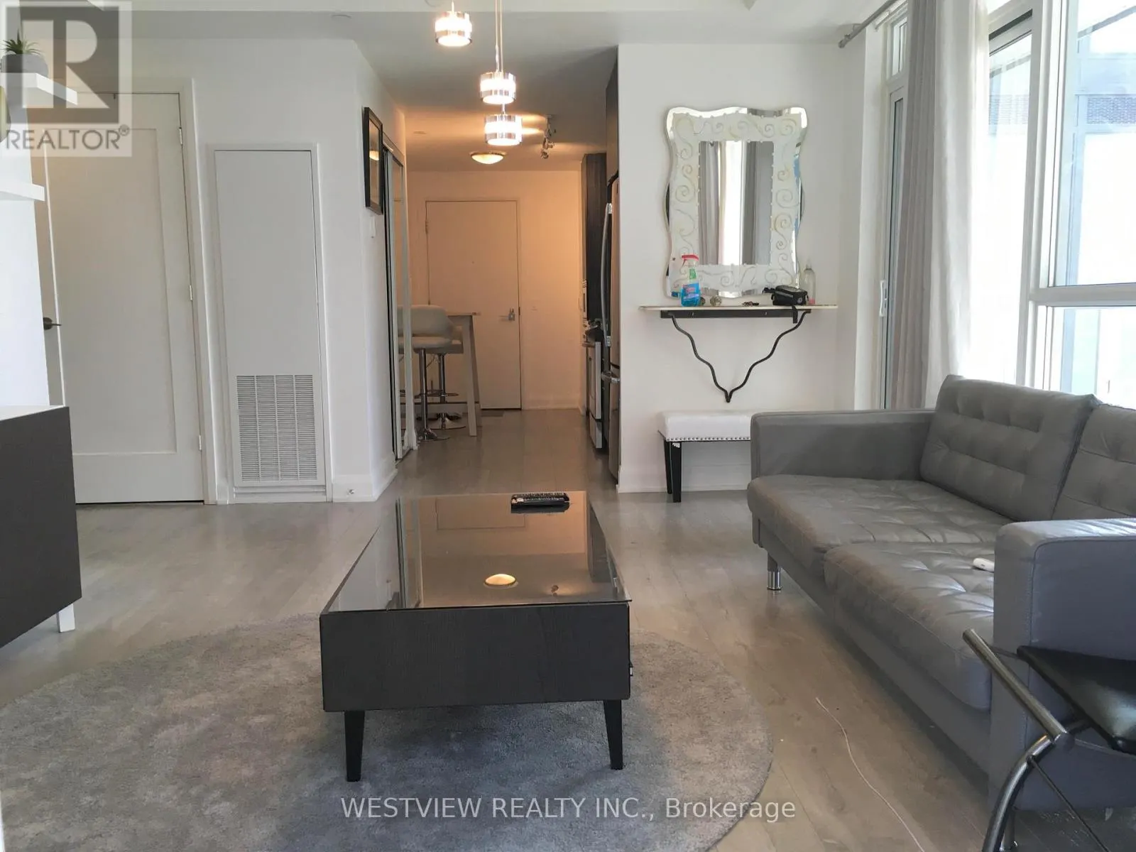 1409 - 110 MARINE PARADE DRIVE
