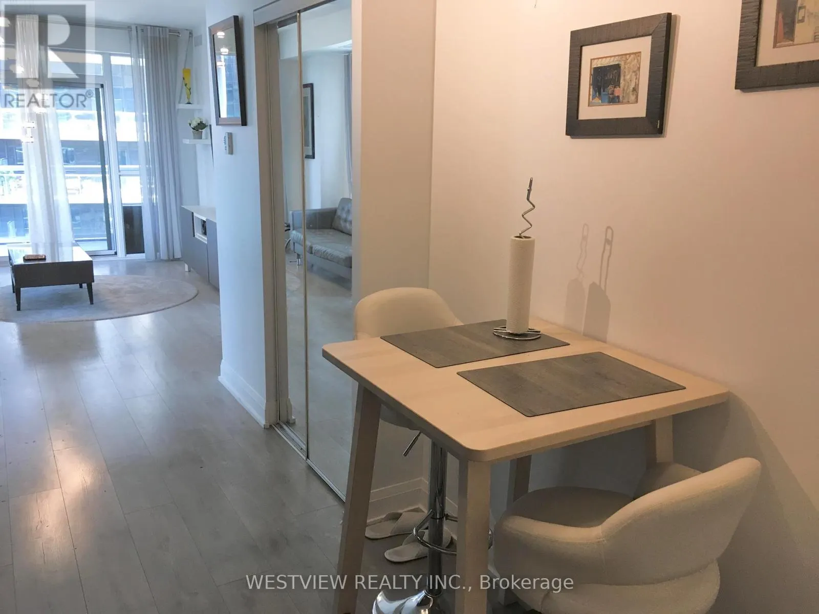 1409 - 110 MARINE PARADE DRIVE
