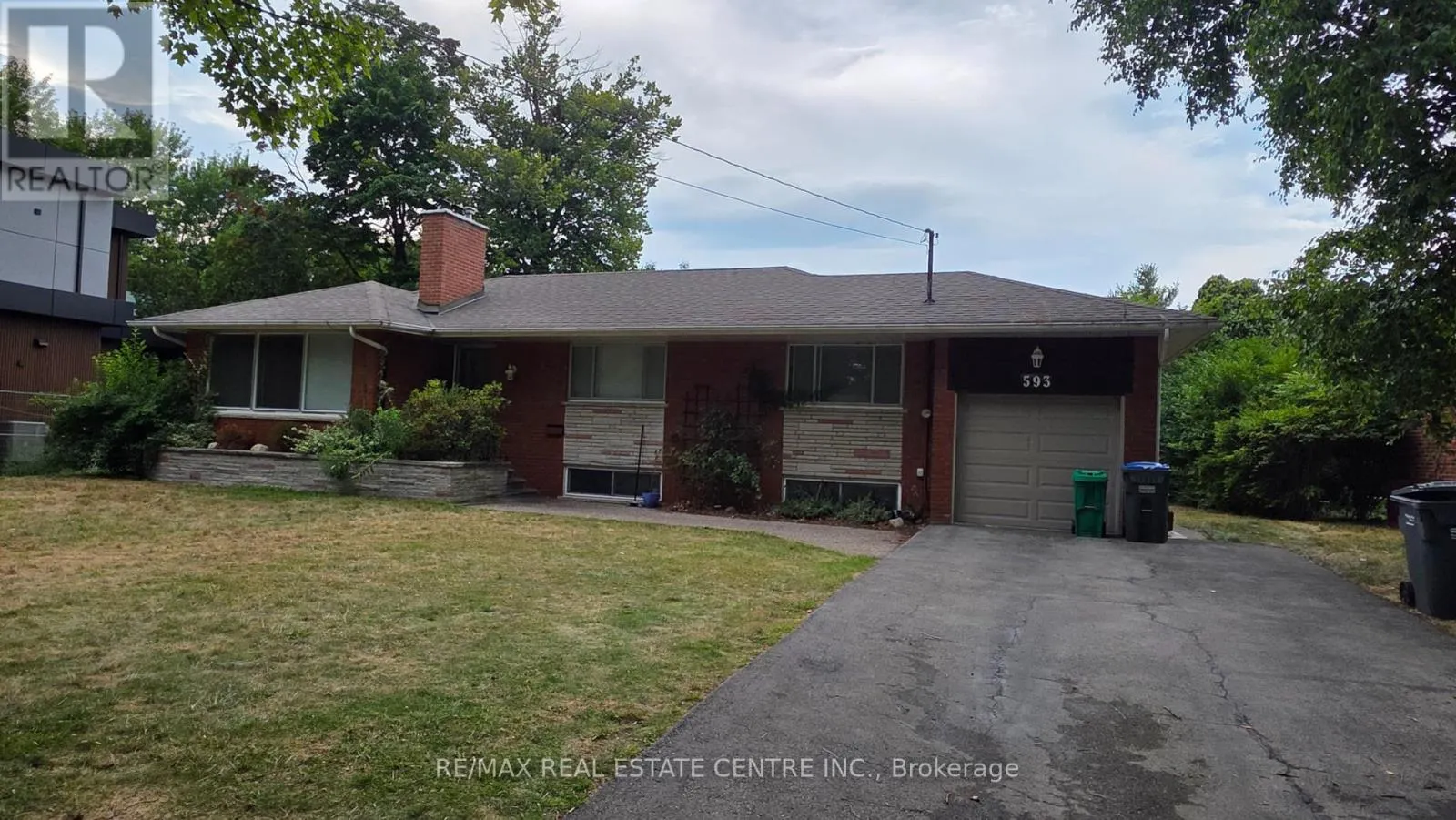 593 INDIAN ROAD