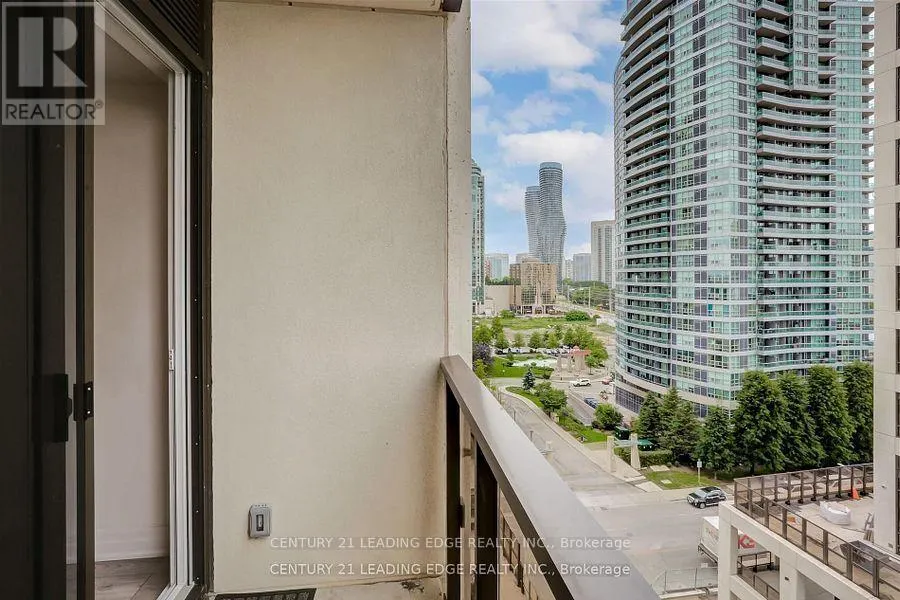 803 - 36 ELM DRIVE