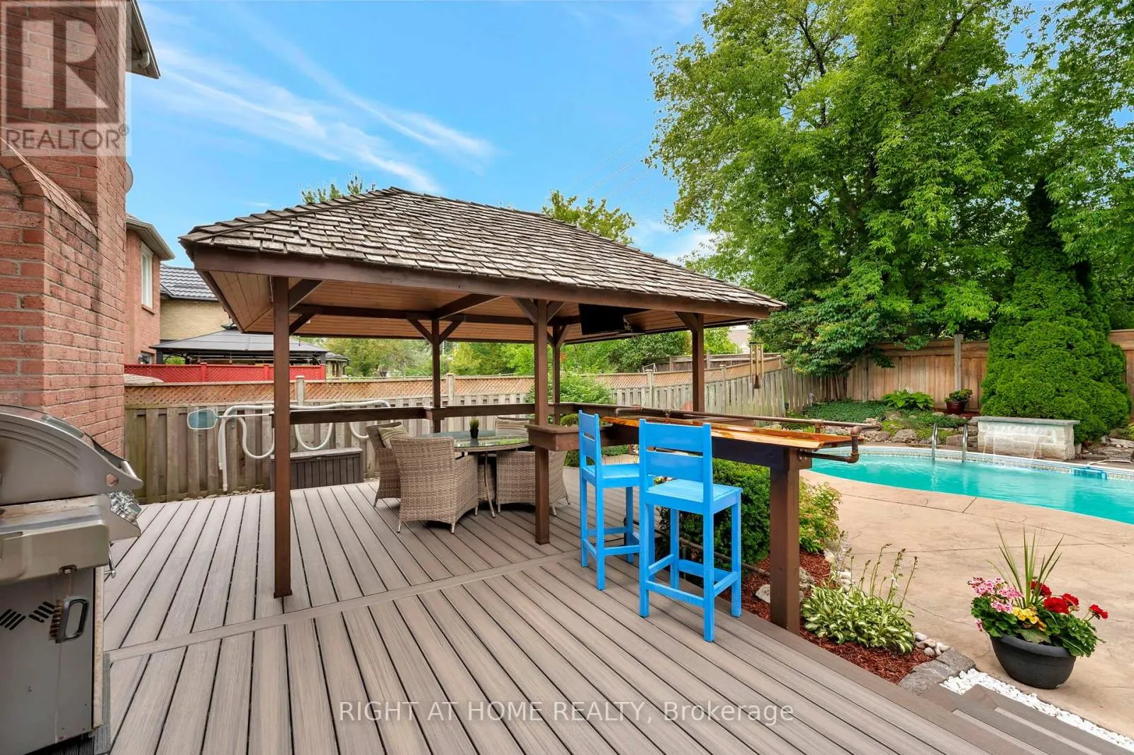 1511 RAVENSMOOR CRESCENT