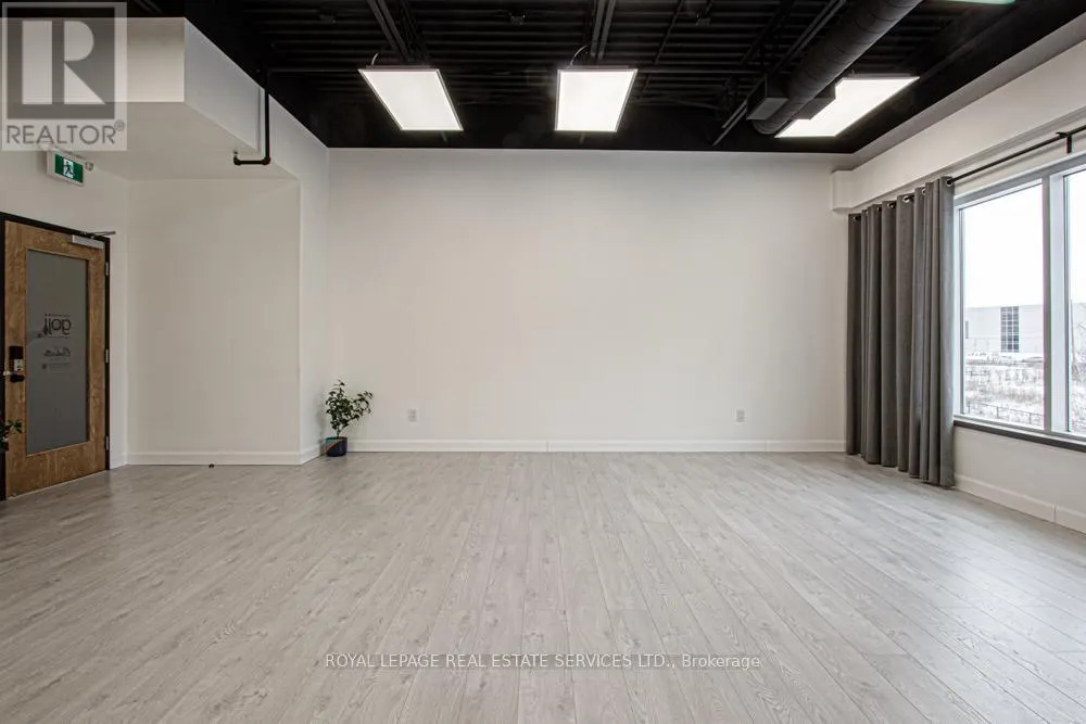 207 - 3475 REBECCA STREET