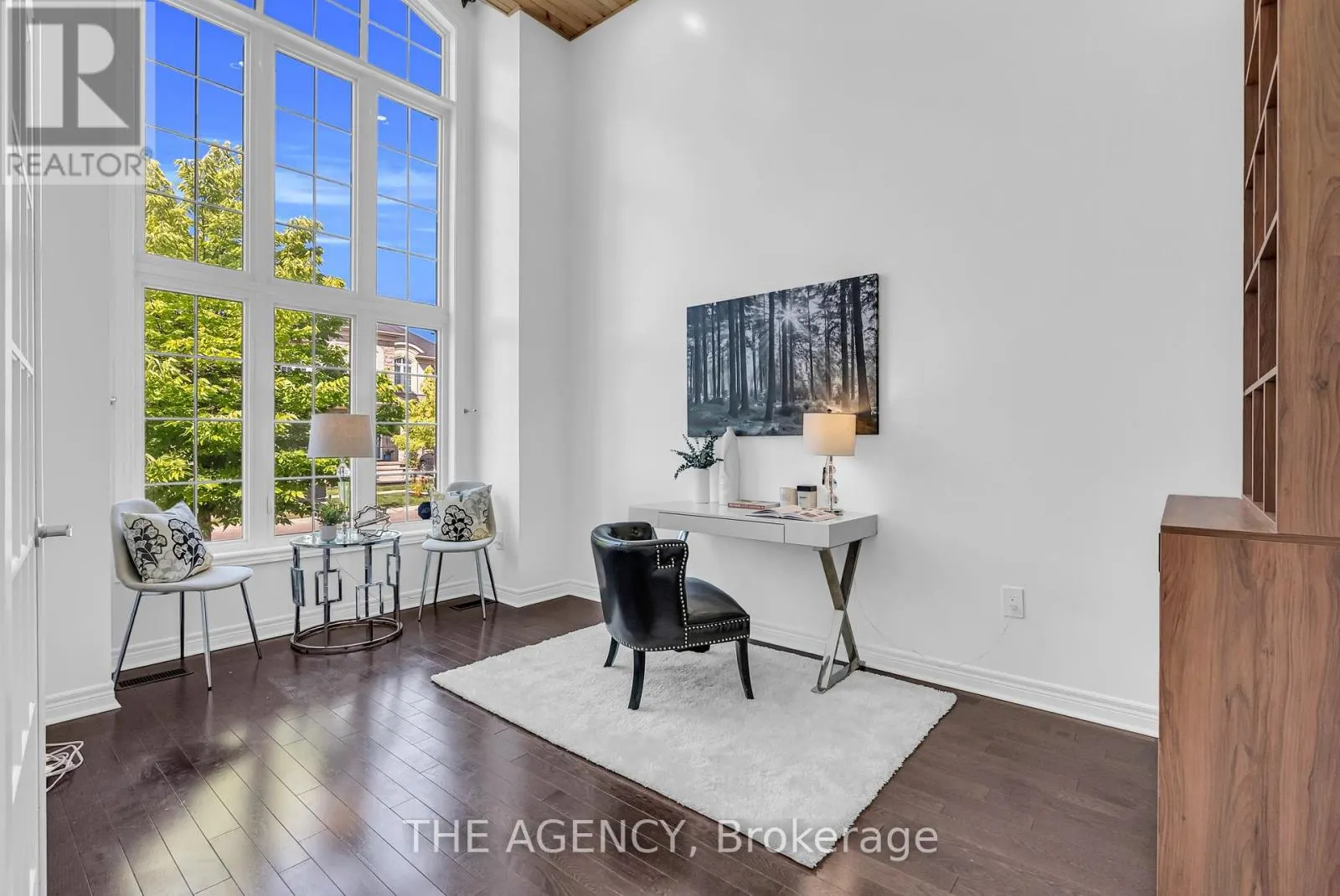 13 WATERWIDE CRESCENT
