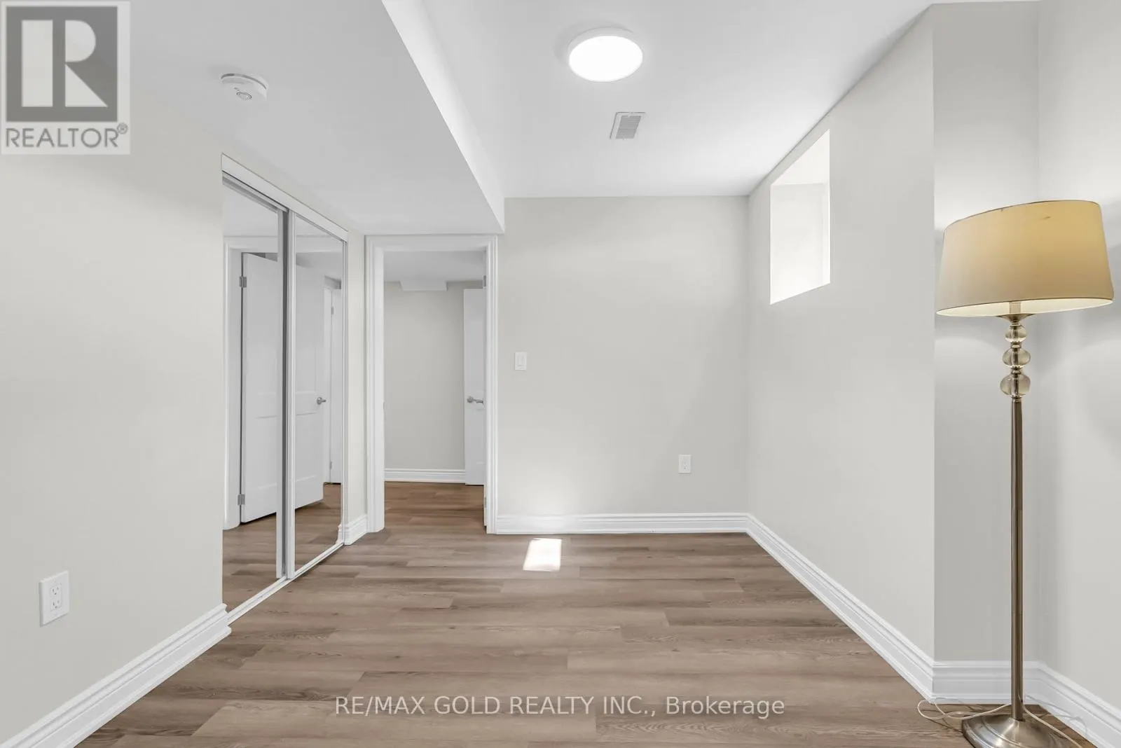 2901 GARDENVIEW CRESCENT