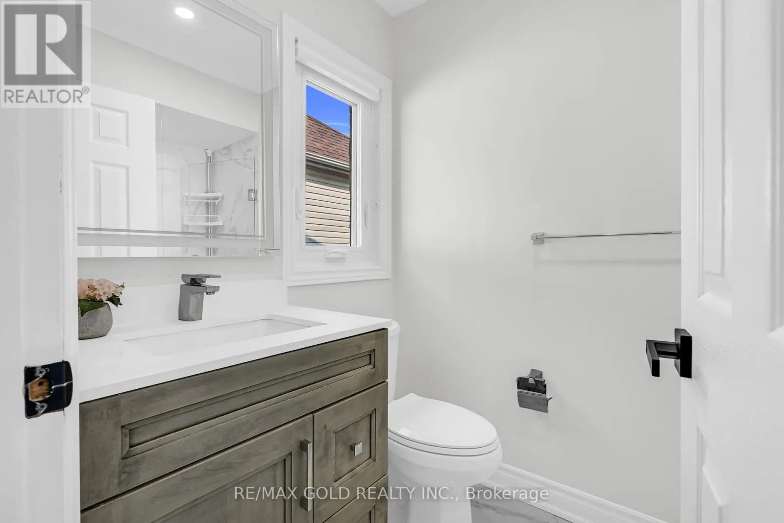 2901 GARDENVIEW CRESCENT