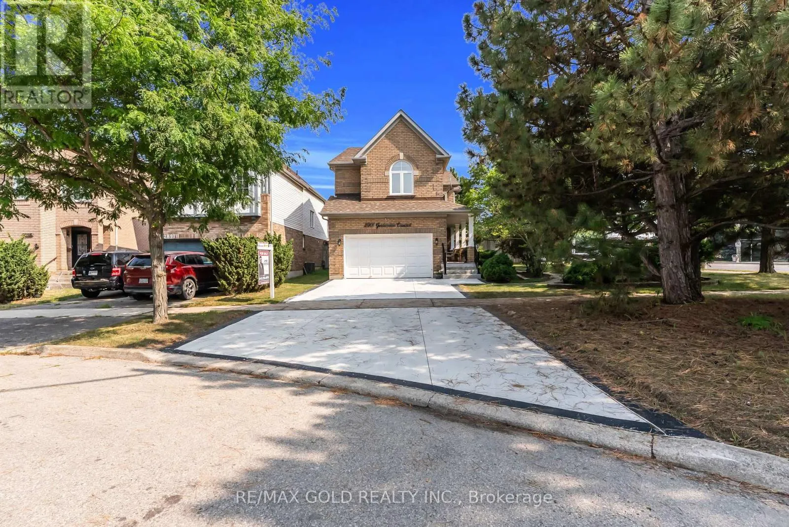 2901 GARDENVIEW CRESCENT