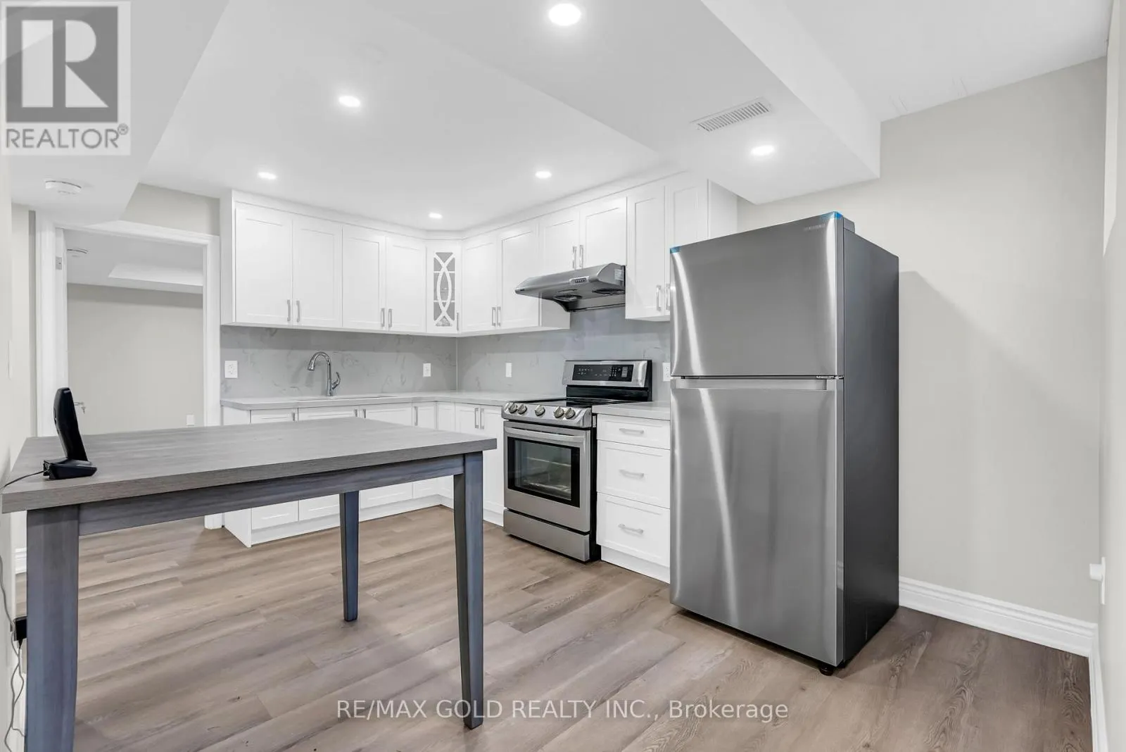 2901 GARDENVIEW CRESCENT