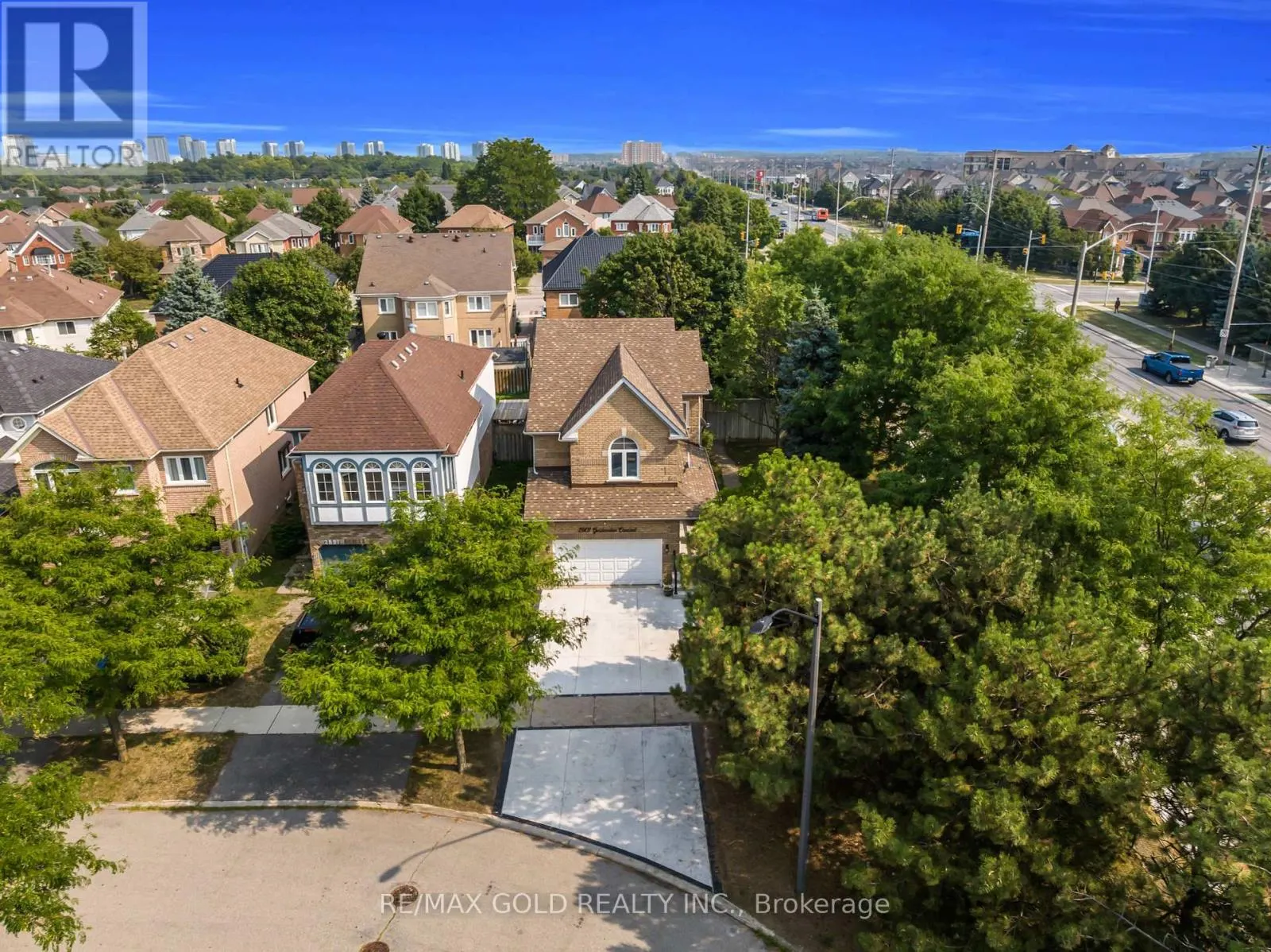 2901 GARDENVIEW CRESCENT