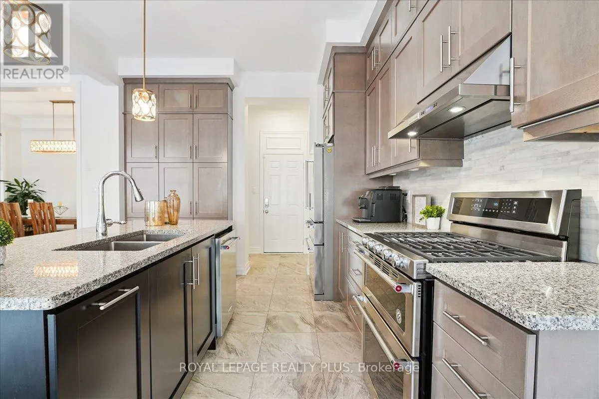 1416 LAKEPORT CRESCENT