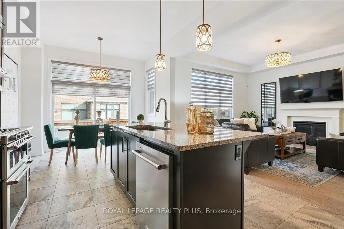 1416 LAKEPORT CRESCENT
