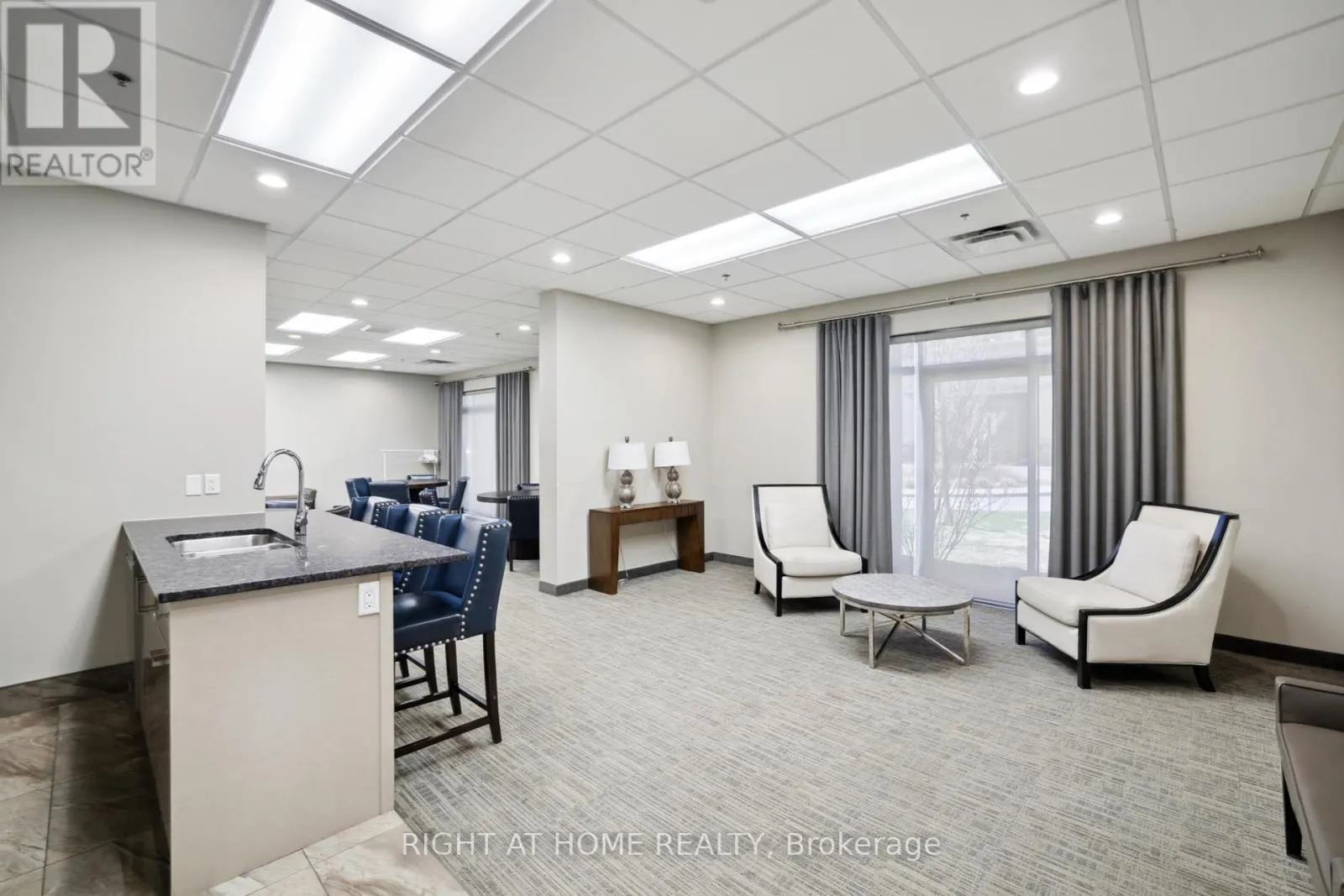 815 - 2486 OLD BRONTE ROAD