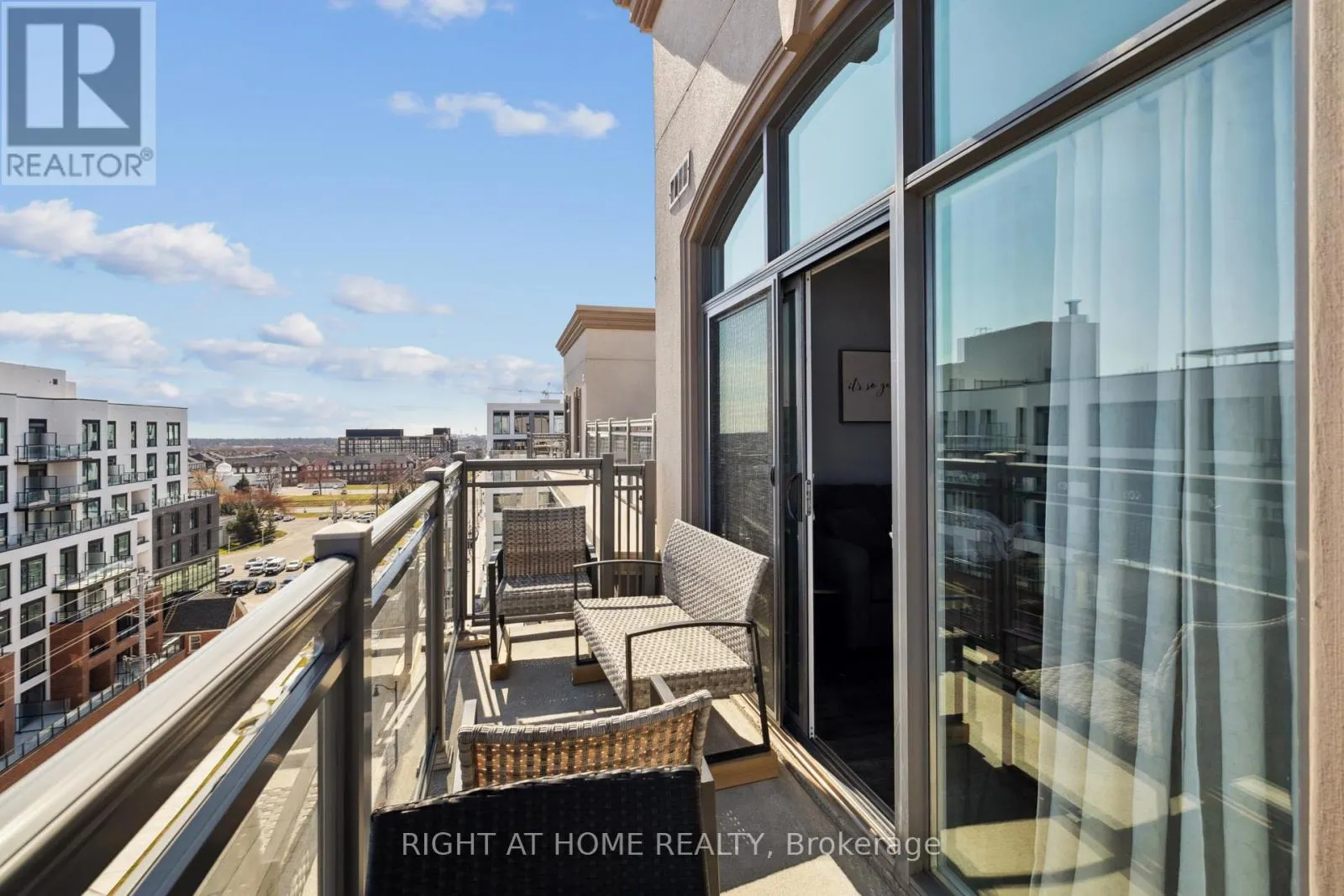815 - 2486 OLD BRONTE ROAD