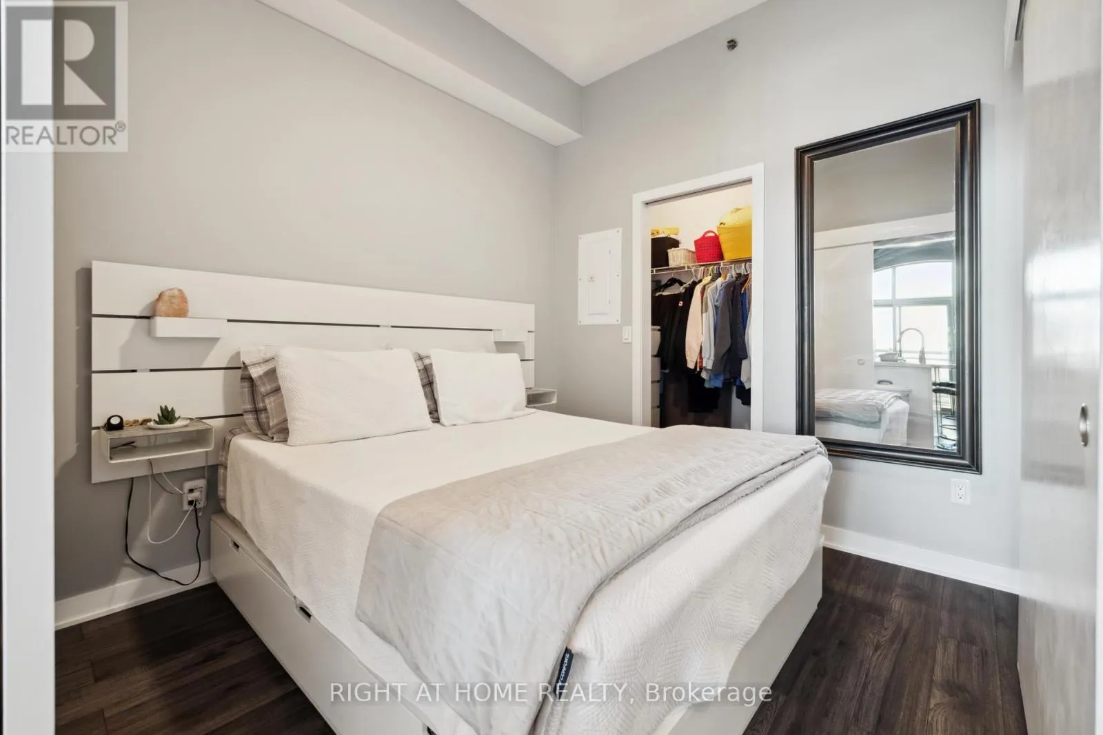 815 - 2486 OLD BRONTE ROAD