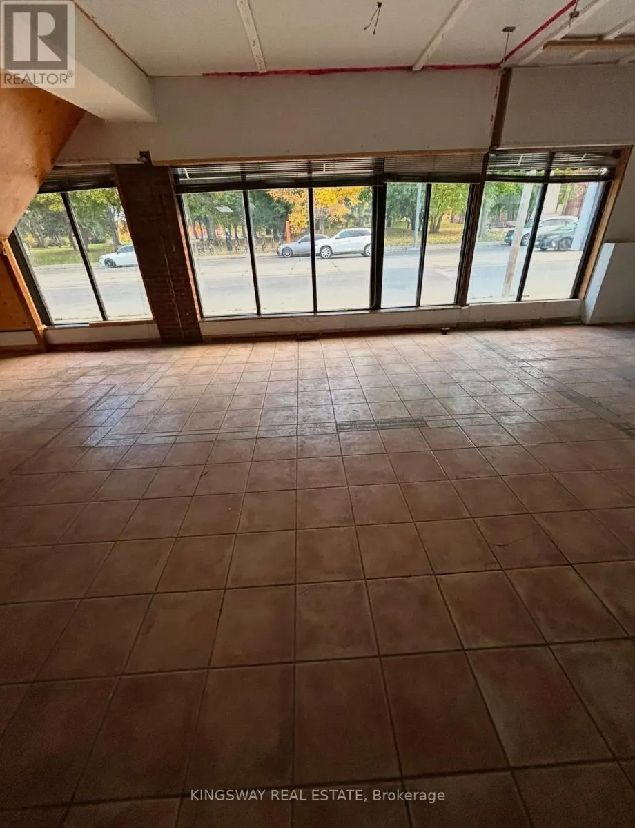 3140 LAKE SHORE BOULEVARD W