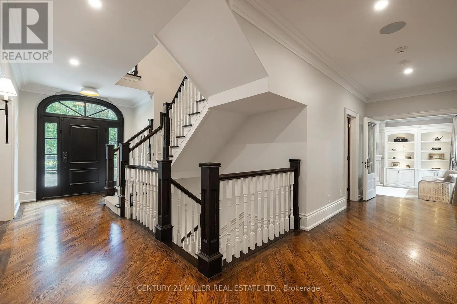 140 CHARTWELL ROAD