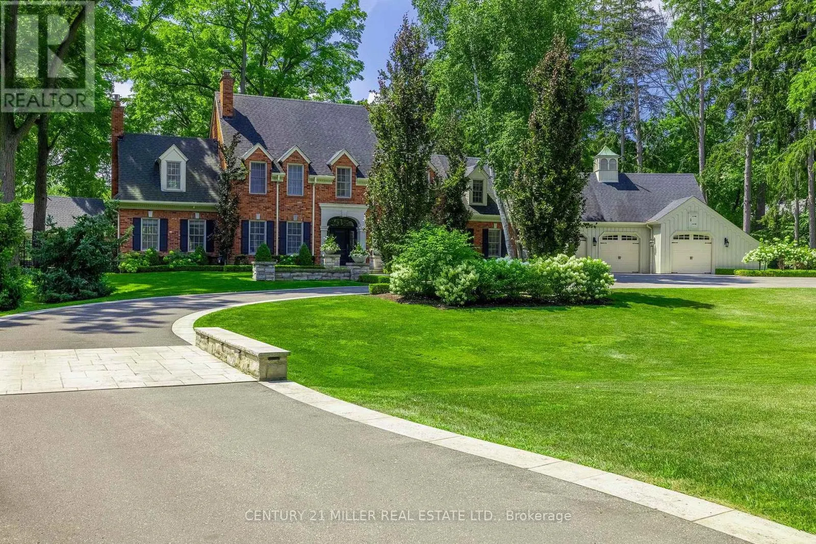140 CHARTWELL ROAD
