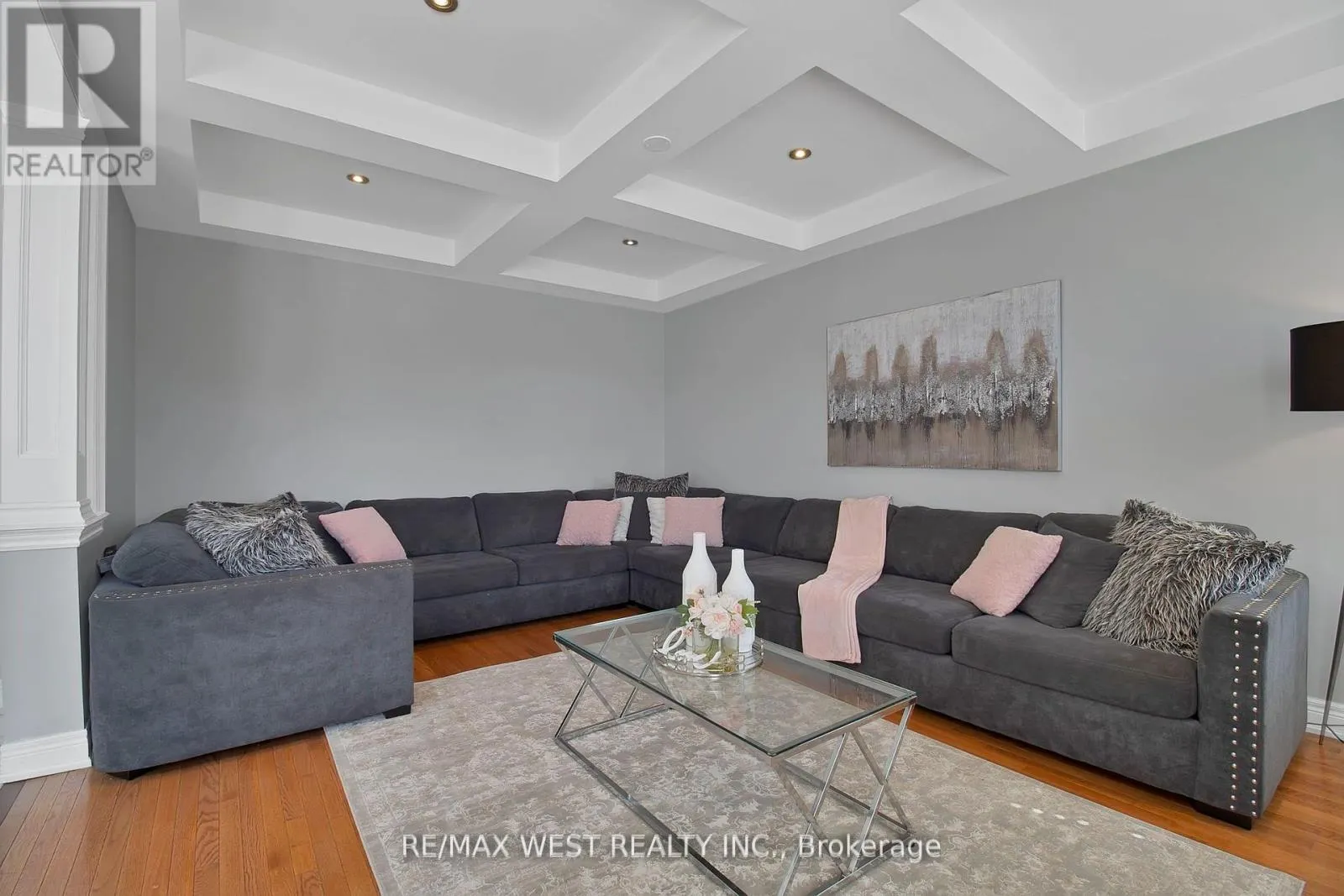 3 FALLOWFIELD ROAD