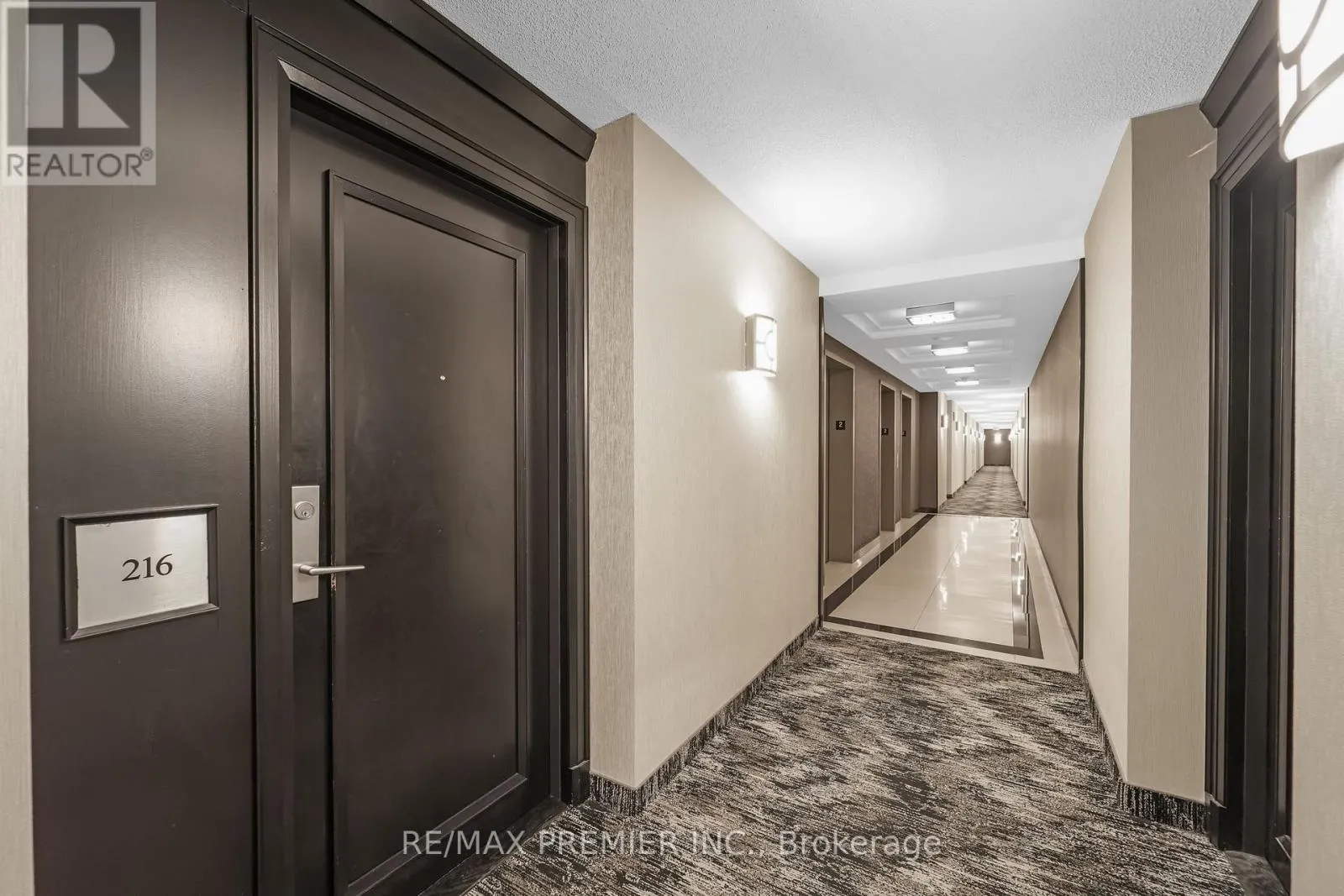 1403 ROYAL YORK ROAD