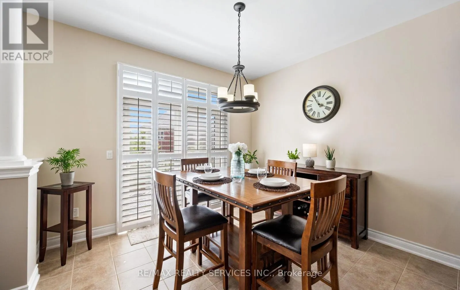 85 WATERVILLE WAY
