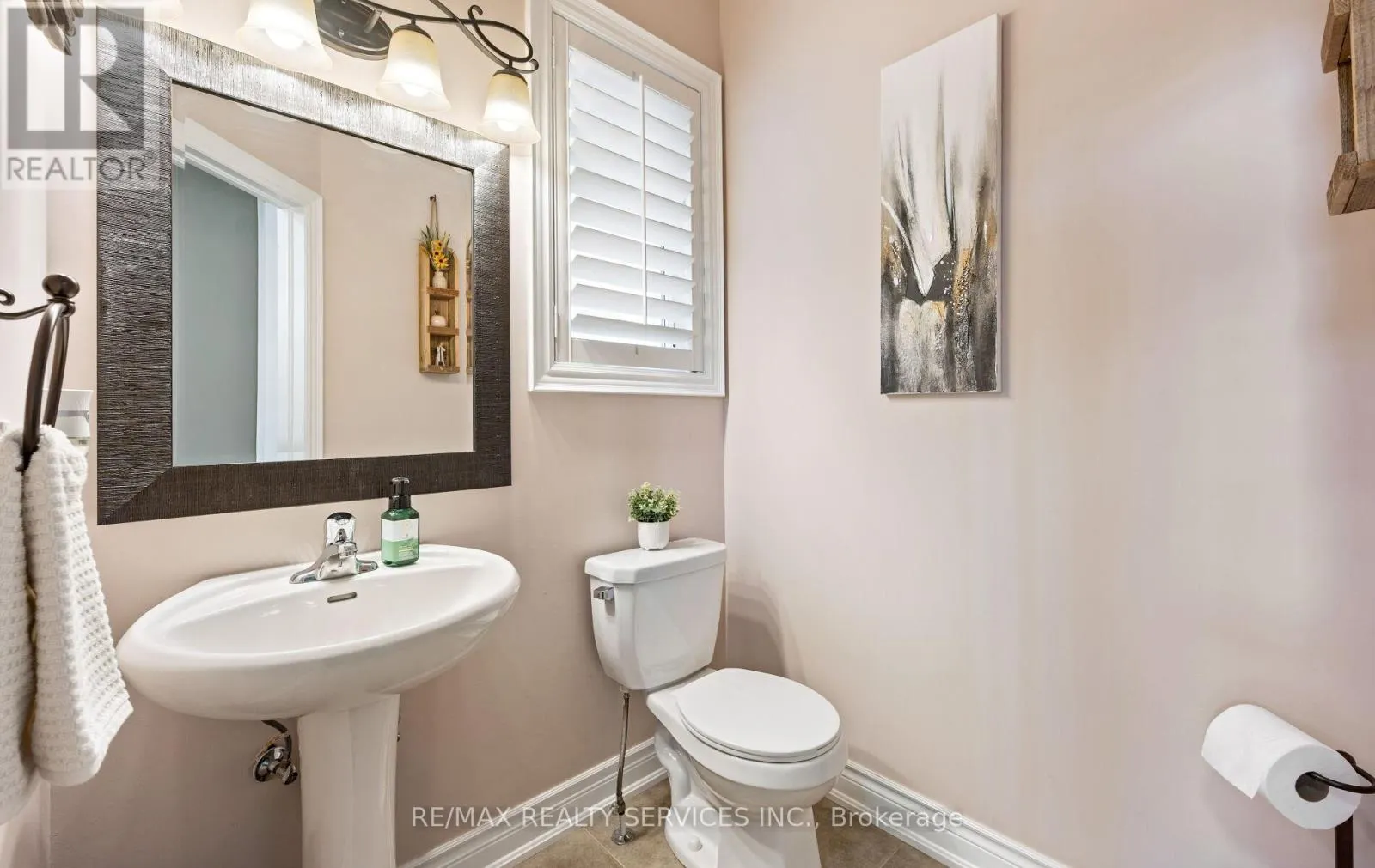 85 WATERVILLE WAY