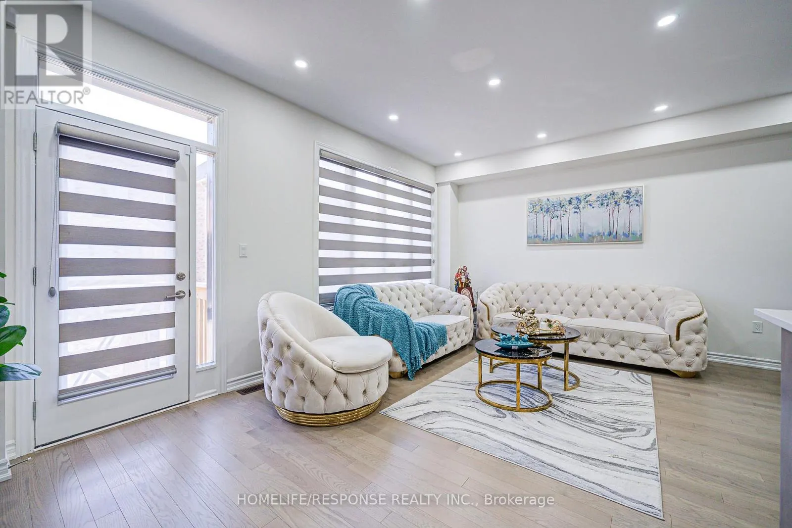 595 CELANDINE TERRACE