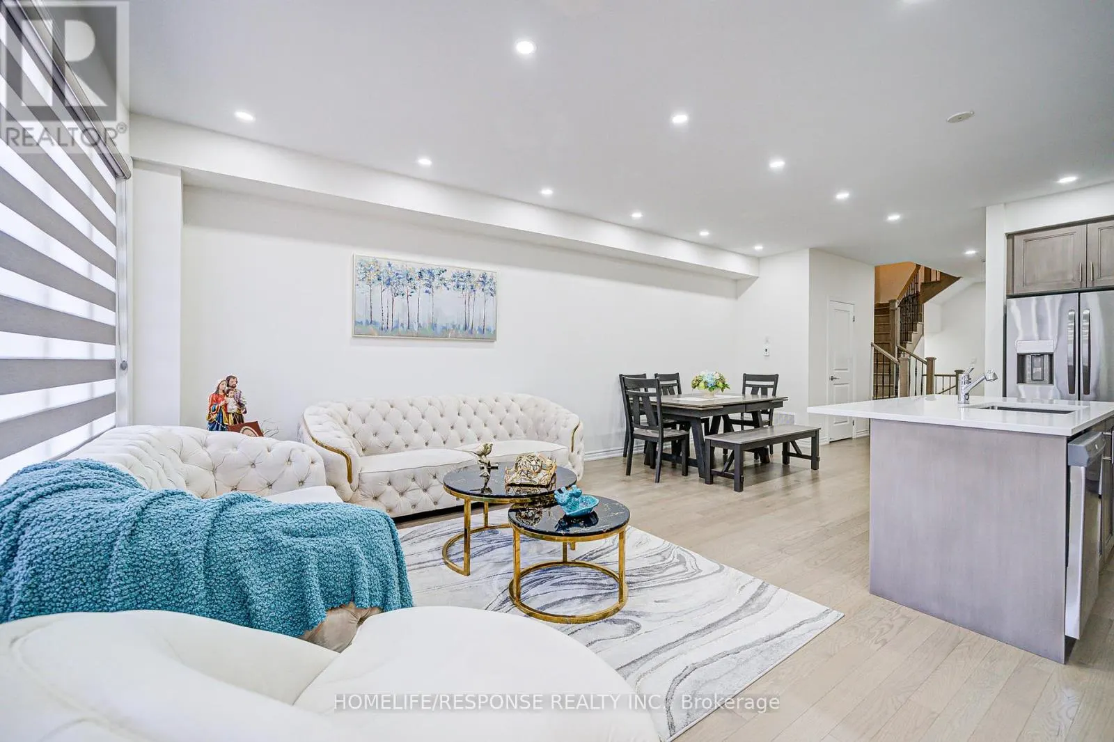 595 CELANDINE TERRACE