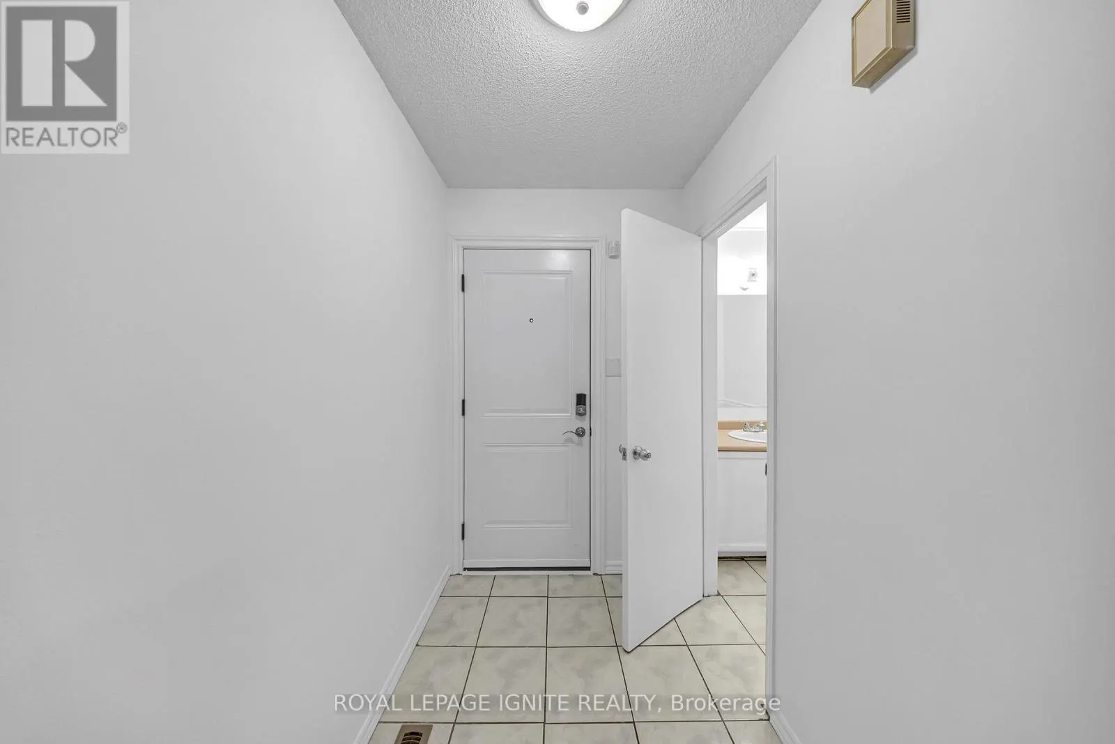 21 TOBA CRESCENT