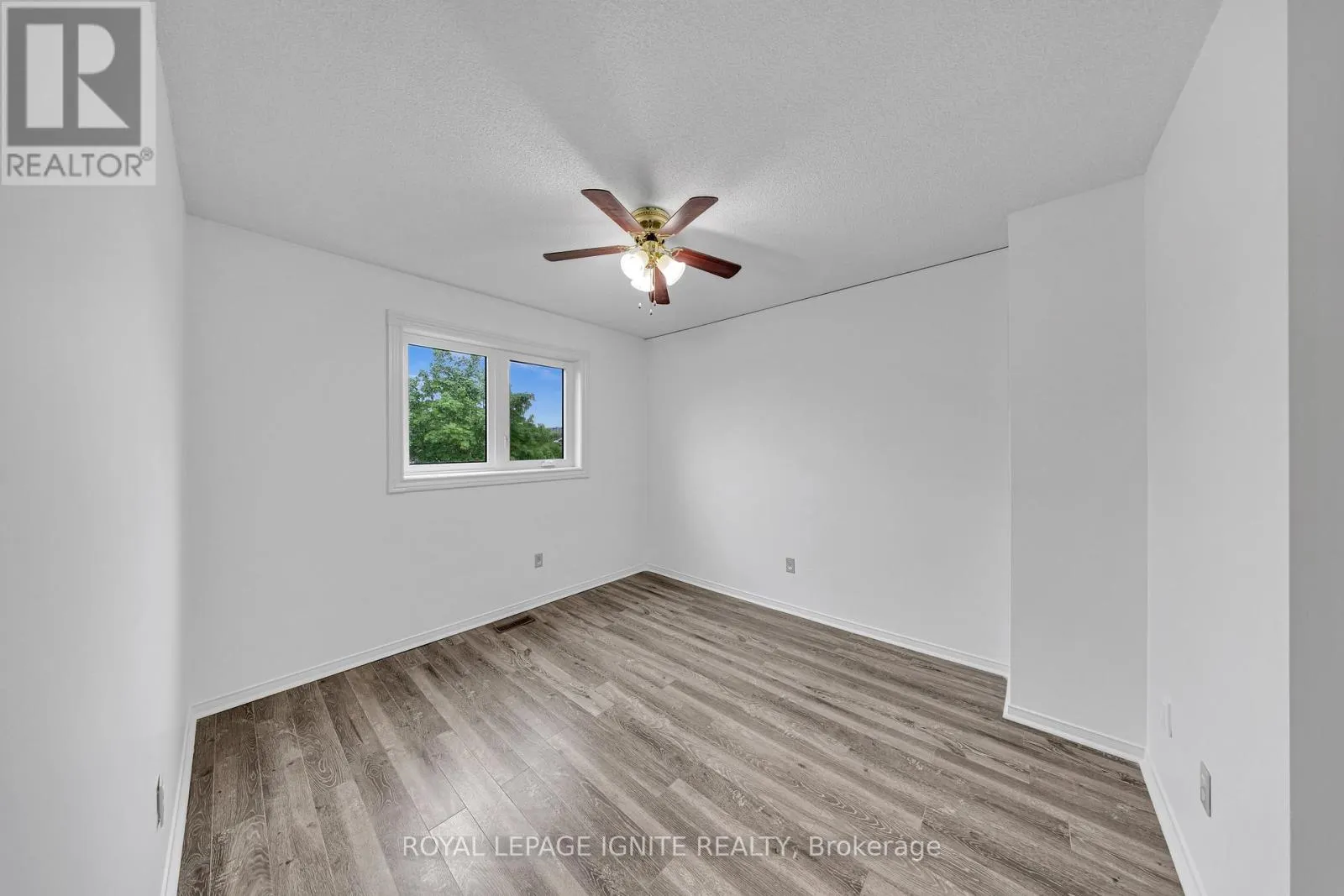 21 TOBA CRESCENT
