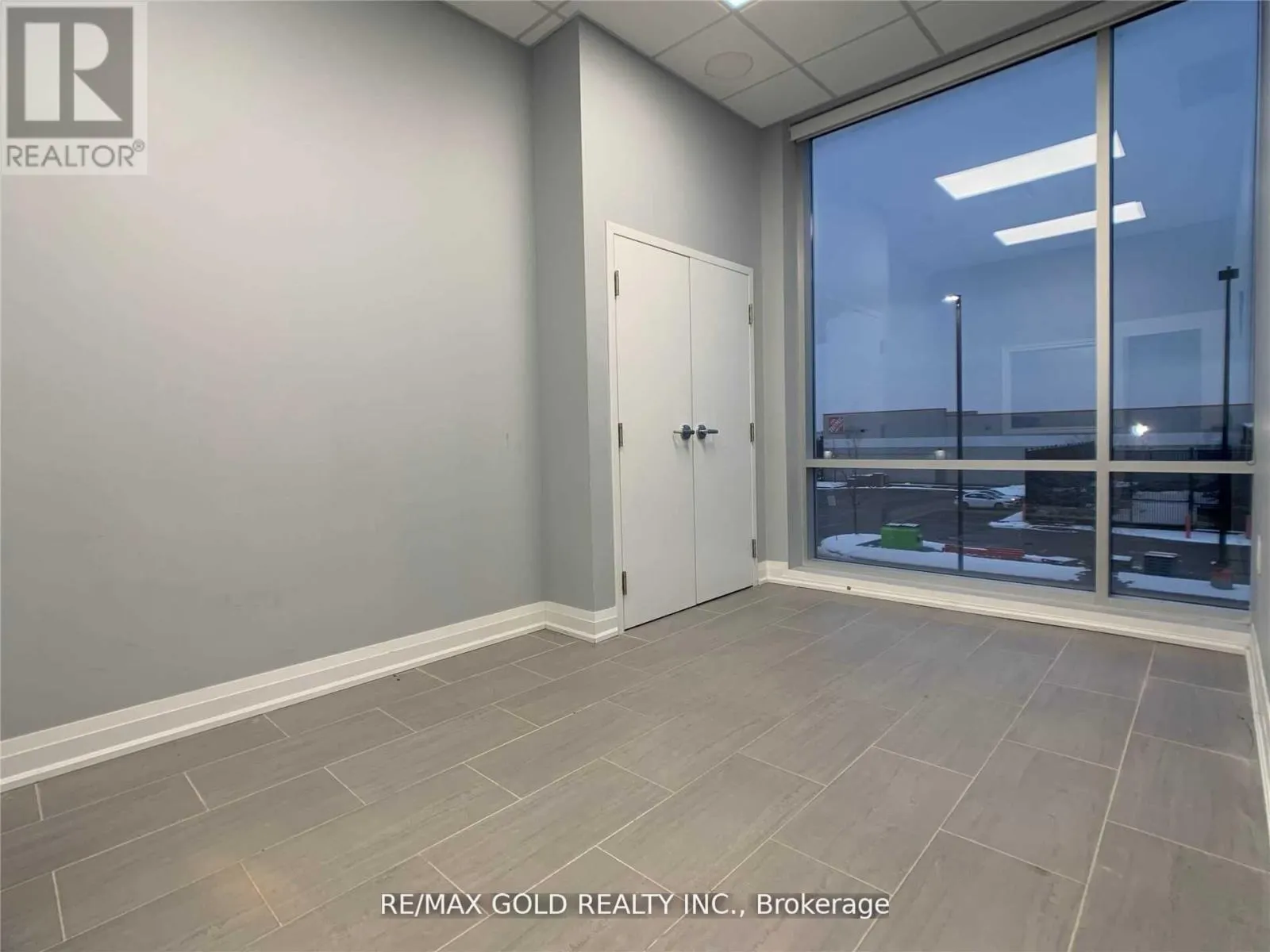 # 203 - 20 MARITIME ONTARIO BOULEVARD