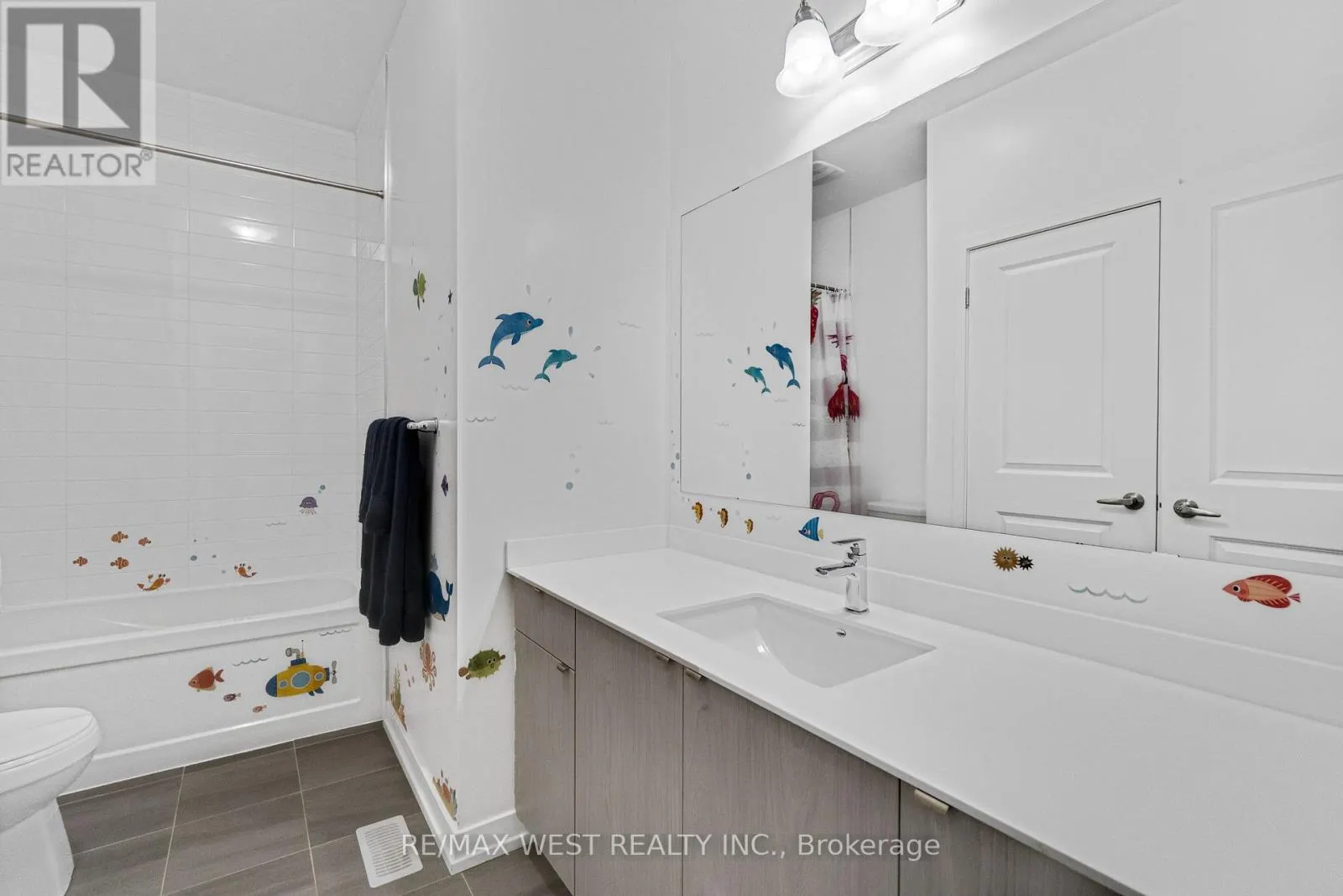 3179 MINTWOOD CIRCLE