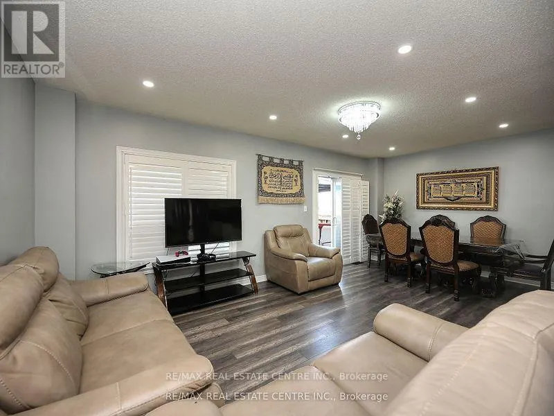 1162 TUPPER DRIVE