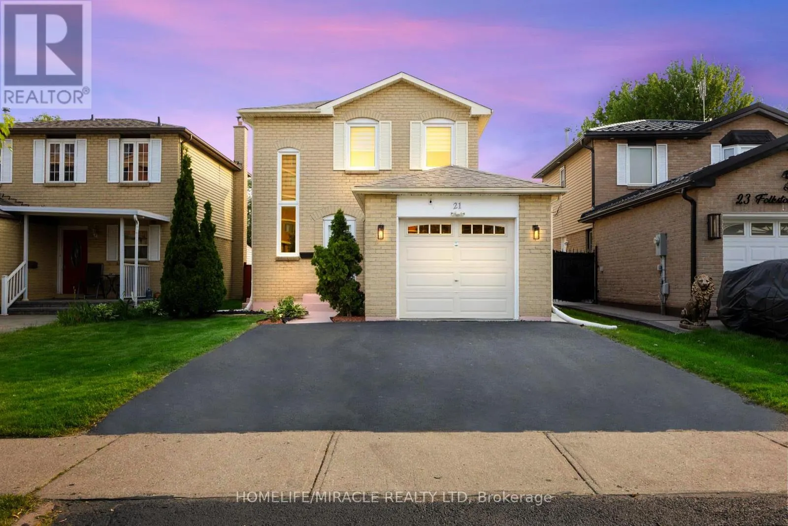 21 FOLKSTONE CRESCENT