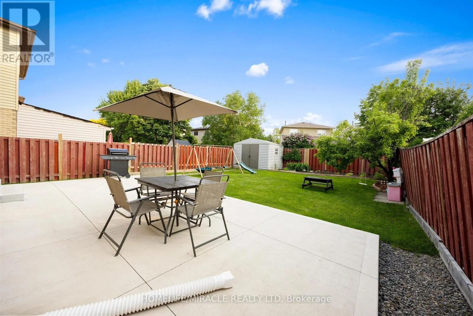 21 FOLKSTONE CRESCENT