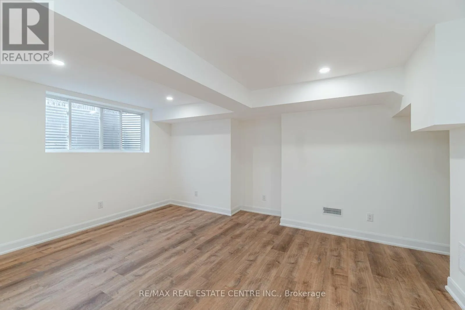 BSMT - 2298 GRAND OAK TRAIL