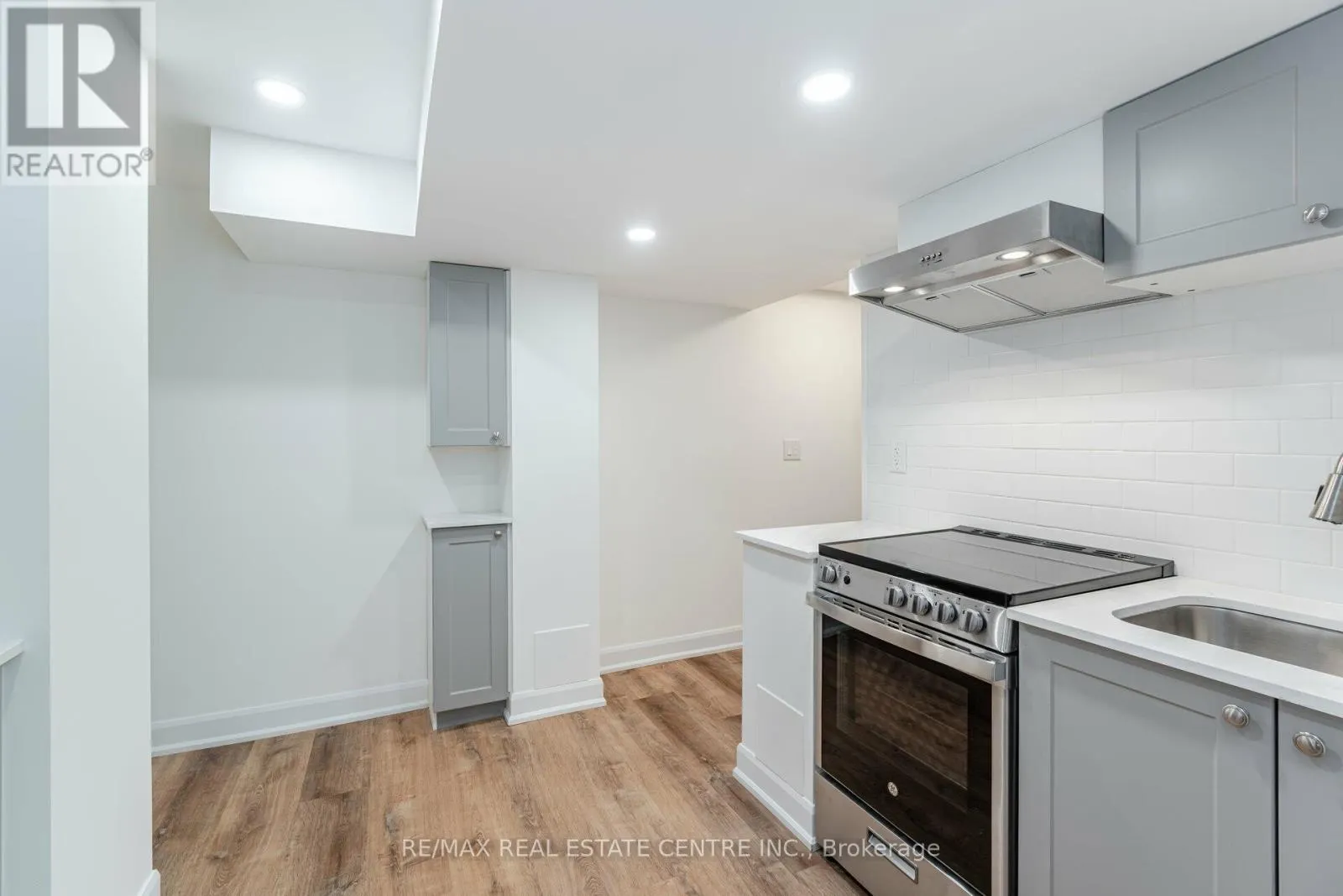 BSMT - 2298 GRAND OAK TRAIL