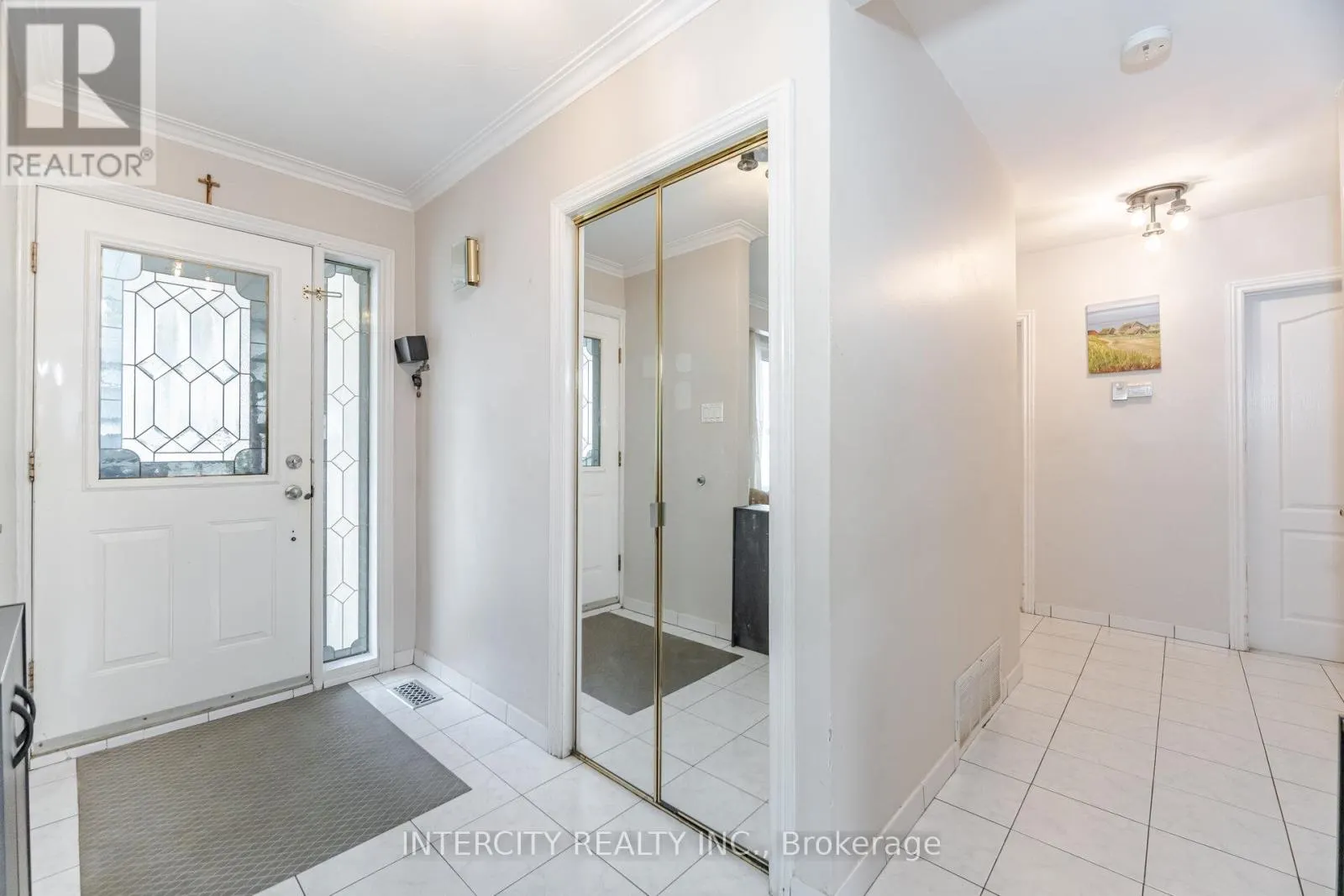 31 MUNHALL ROAD