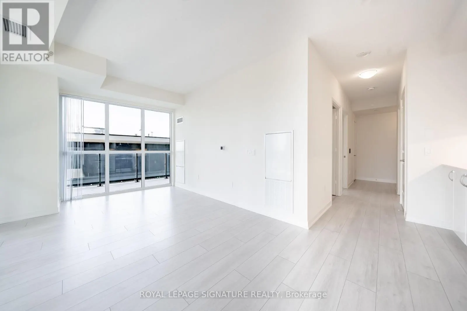 2208 - 38 ANNIE CRAIG DRIVE