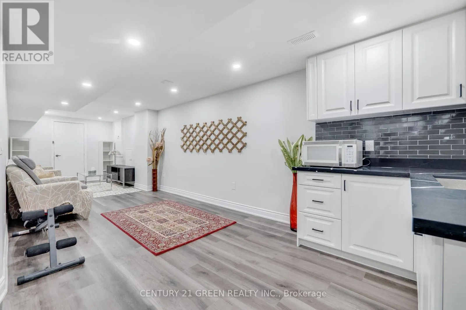3873 BRINWOOD GATE
