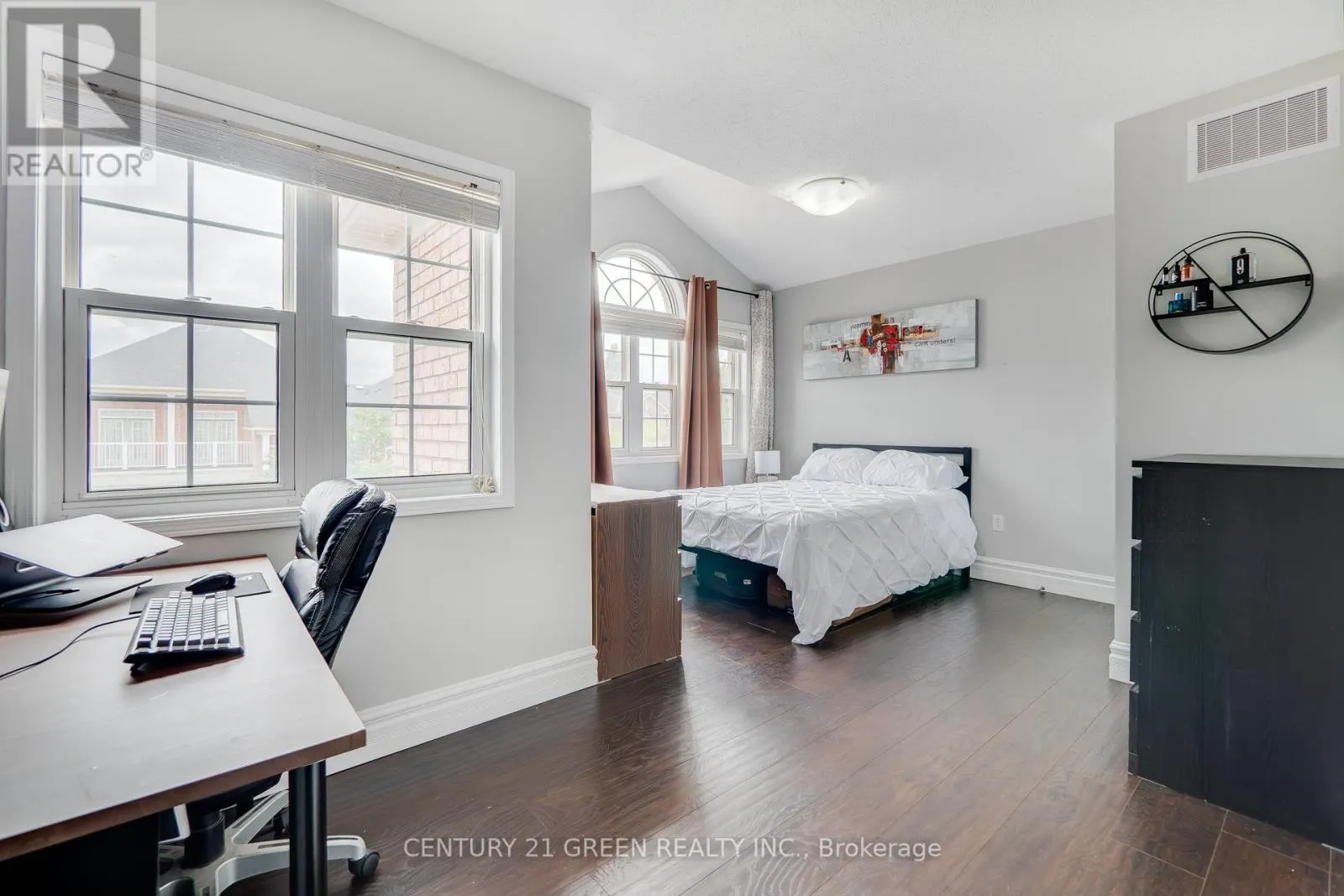3873 BRINWOOD GATE