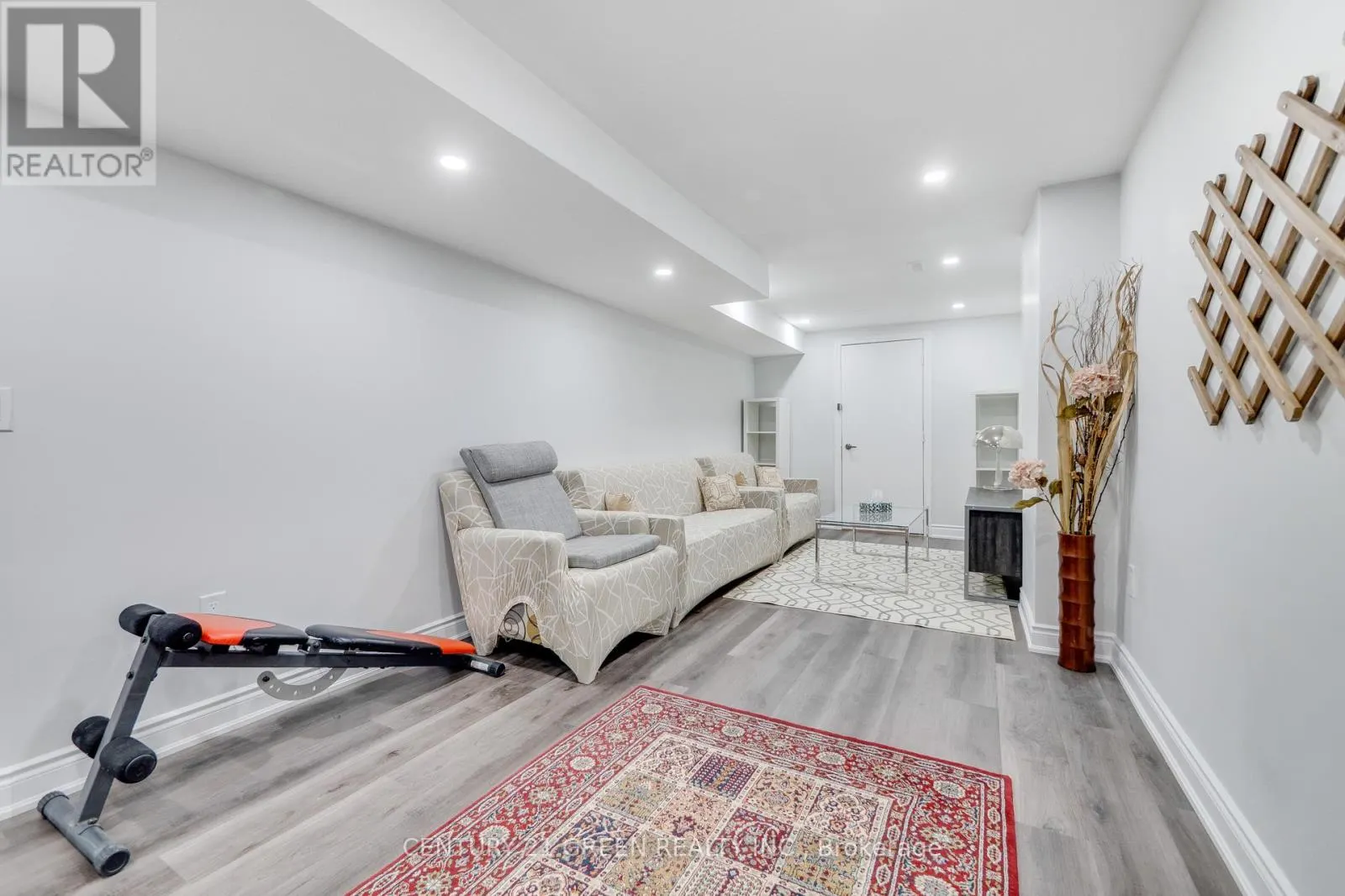 3873 BRINWOOD GATE