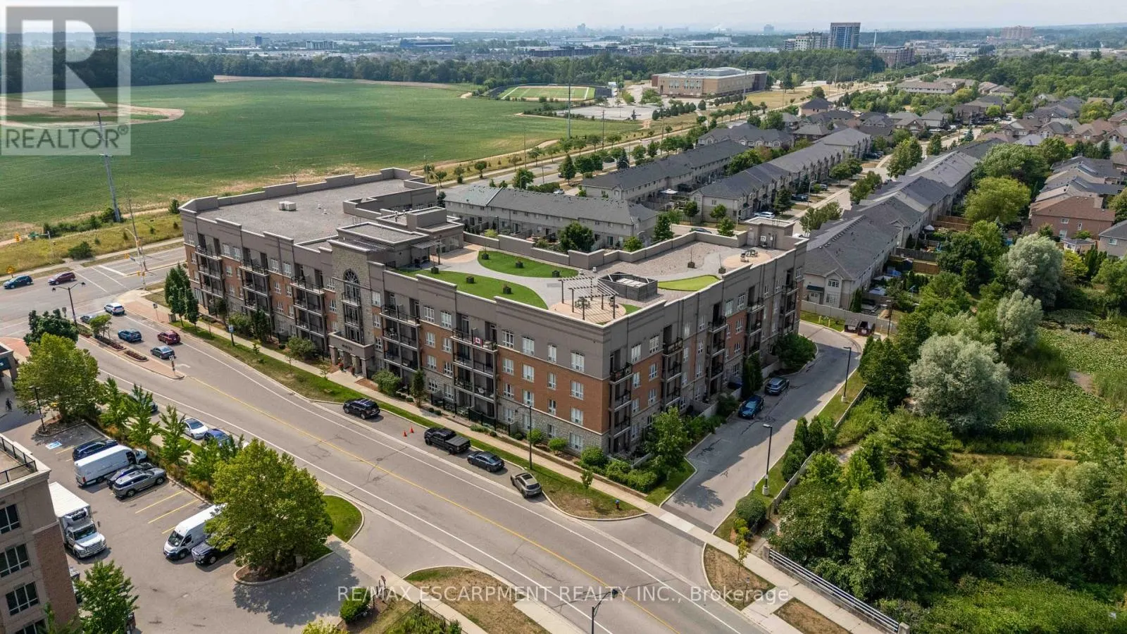 422 - 5317 UPPER MIDDLE ROAD