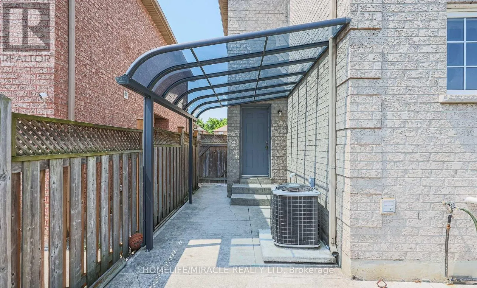 185 MOUNTAINASH ROAD