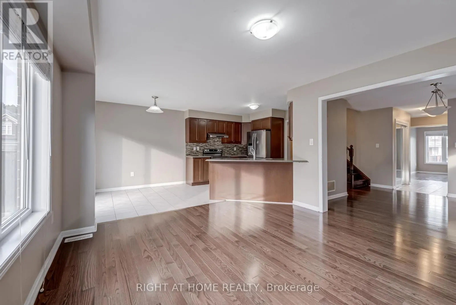 38 AYLESBURY DRIVE