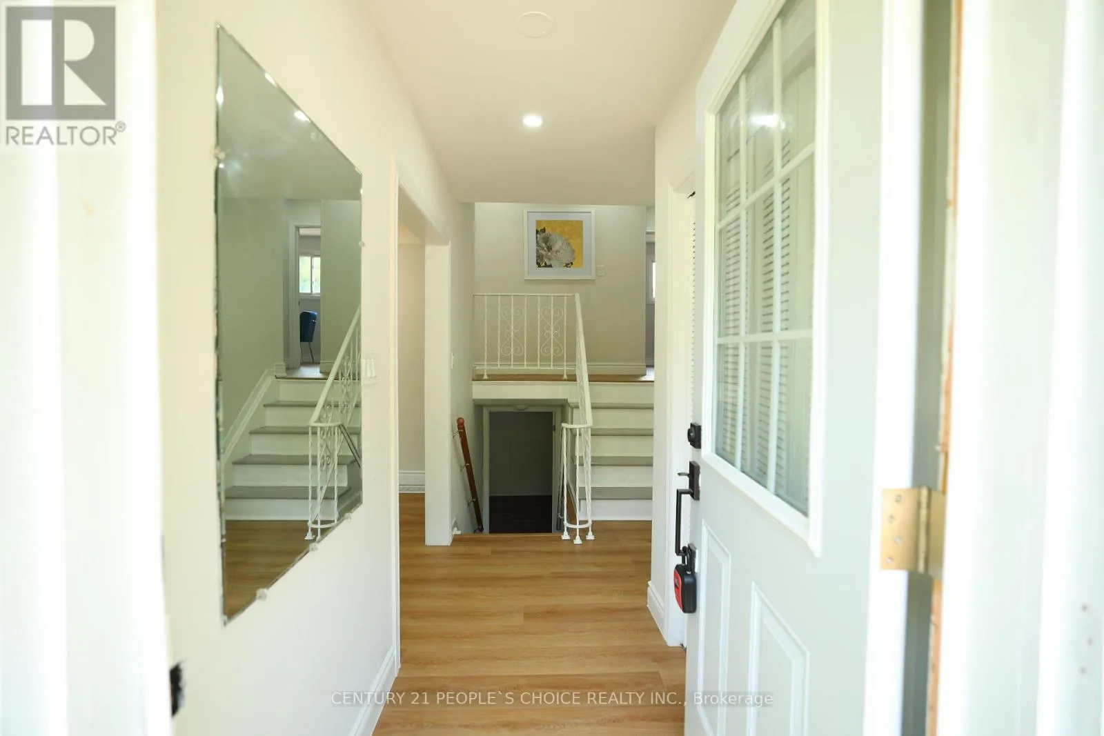 608 THORNWOOD AVENUE