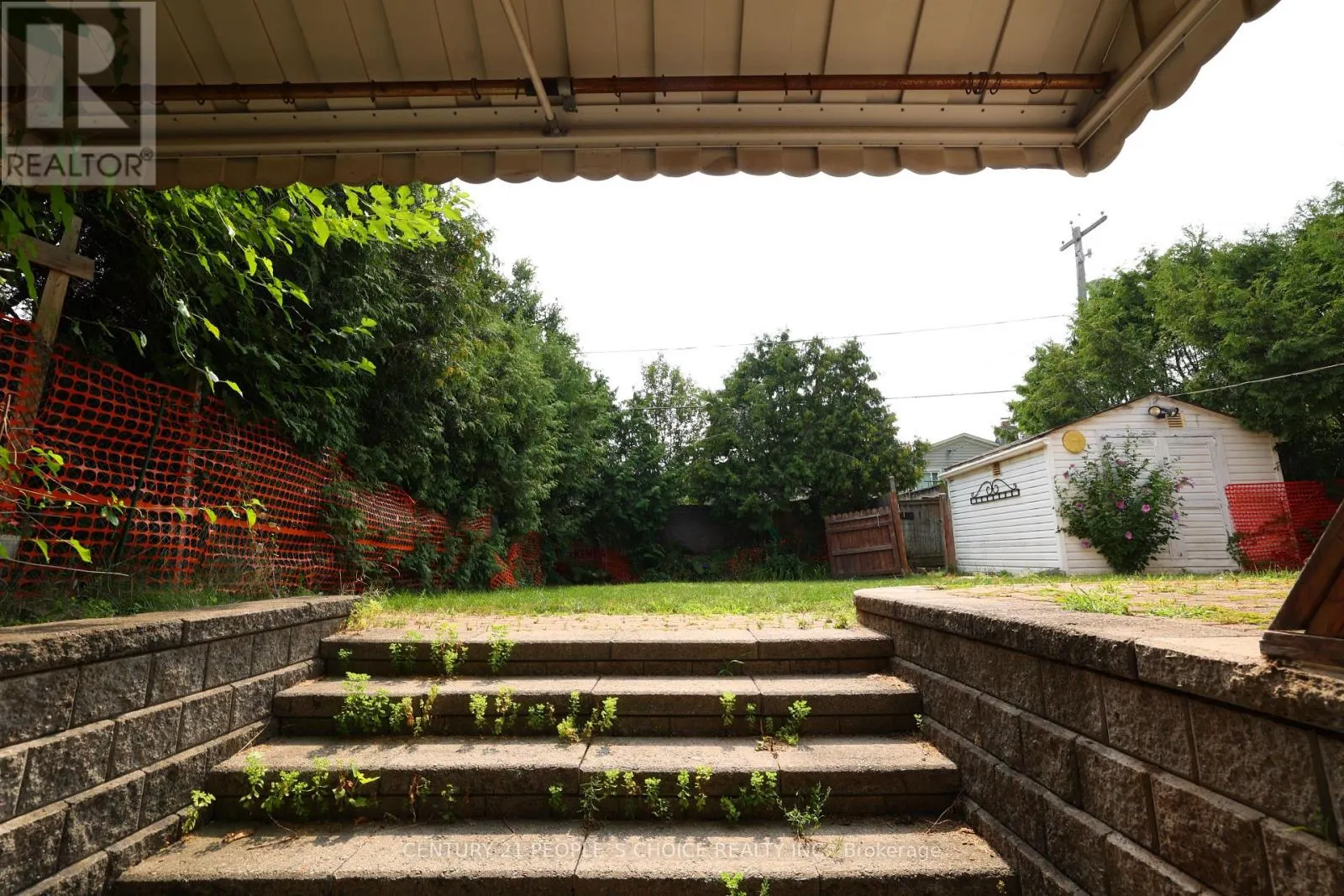 608 THORNWOOD AVENUE